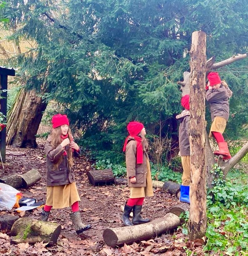 Upper Elementary had such fun in Forest School constructing a new zip wire! Just a little help with logistics and engineering….
#eastfarleigh #montessoriprimary #montessorielementary #montessorikent