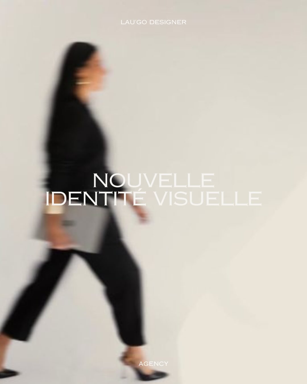Un nouveau logo signé Lau’go Designer 🎓
J’ai eu le plaisir de travailler sur l’identité visuelle d’une entreprise spécialisée dans le conseil en études supérieures.
On retrouve le chapeau de l’étudiant, icône universelle de la réussite.
L’enjeu : créer un logo qui inspire confiance, sérieux et accessibilité à la fois.