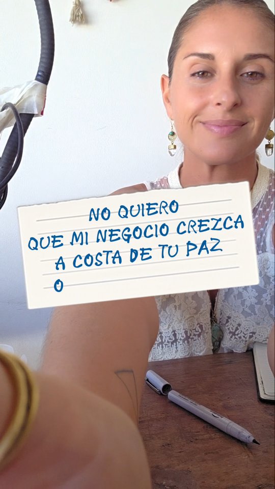 ✨️ ¿Qué dicen? ¿Más capítulos de esta serie?
Abro espacio para compartir lo que sea que sientas sobre esto👇🫂
Nos vamos leyendo🤍
#emprender #consciencia #corazón