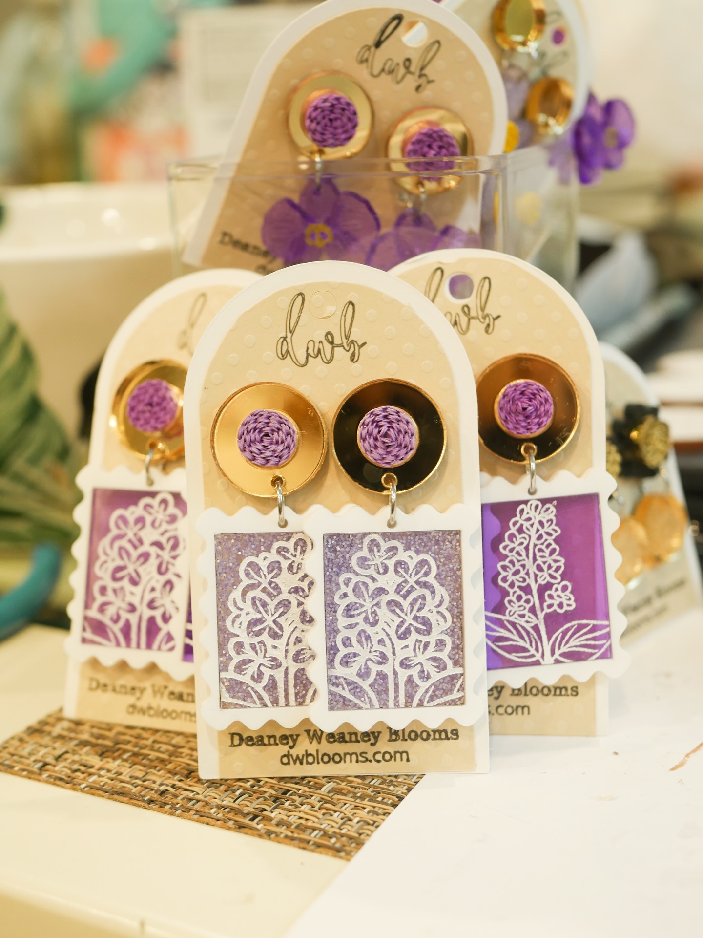 Prepping our new earring designs for the @rochesterlilacfestival before diving back into flower arrangements.
Last year, I didn’t have any lilac-inspired pieces nor purple colored pairs ready for the first weekend—so this time, I made sure we will. There’ll be a handful of lilac-toned earrings to go with your purple festival outfits 💜
I’ll be at Art in the Park on the first weekend of the festival—come say hi if you’re around.
#quilledearrings #lilacfestival #rochesterny #deaneyweaneyblooms