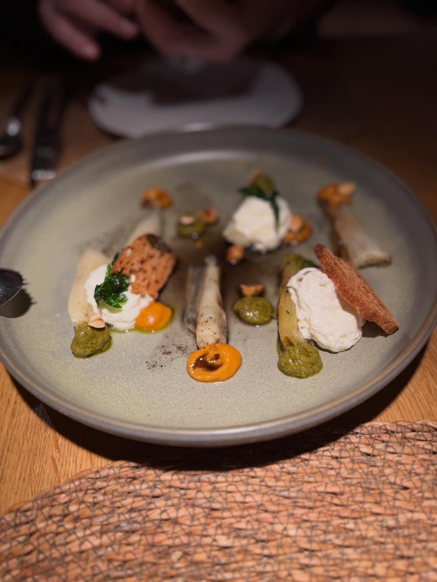 March food wrap up 🫒
-@compartirbcn pistachio romesco with calcots and daliesque oyster with olive spheres (one of my favorite Elbulli inventions) in Barcelona
-@thegatheringtable_ireland dreamy meal @shaunasmurphy in Dublin
-@lenaportobello perfect black ink risotto with Dublin Bay prawns with @izaskunsaetaa on the way to watching Spanish movie Sirat in Dublin
-Mounds of legumes at the @mercatstantoni
-Morcilla and chickpeas at the legendary @pinotxobar chatting with two local ladies armed with shopping trolleys and an enviable wealth of knowledge
-Plated gilda with orange at @pelaibarcelona with the Irish crew @parabereforum
-Fried fish and vermouth @barlaplata @consideredfoodandtravel
-Best bocata de jamon and pan de cristal at @escriba1906
-Japanese heaven @arko.barcelona in Barcelona
-Traditional Catalan food with old friend @eduardsantosm Racó d’en Cesc
-Date night @amaibyviktor with spectacular food Dublin
-Lots of schnitzel in Vienna
-Too many cakes and pancakes @demel_wien
-Creative fun food @cucina_itameshi_vienna
-Almundler galore in Vienna with the family