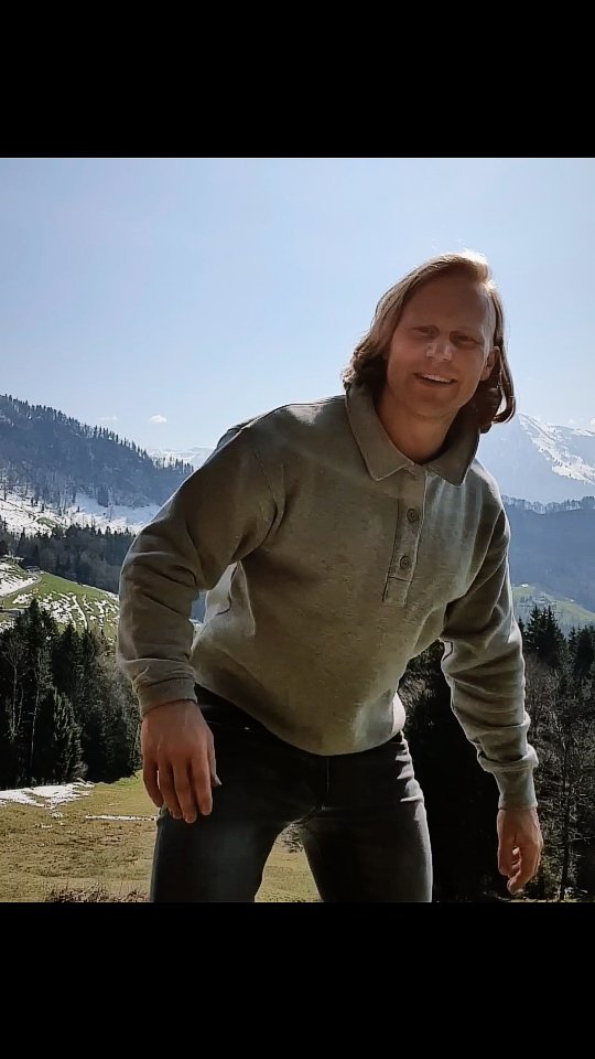 Am Fr. 17. April bide @loppergnome im Gnome Lokäli, Hergiswil 🤩 Acoustic Evergreens meets Bier, Most, Mineral abem 20.30 Uhr 🎶🎸🍻
#hergiswil
#evergreens
#biermostmineral
#nidwalden