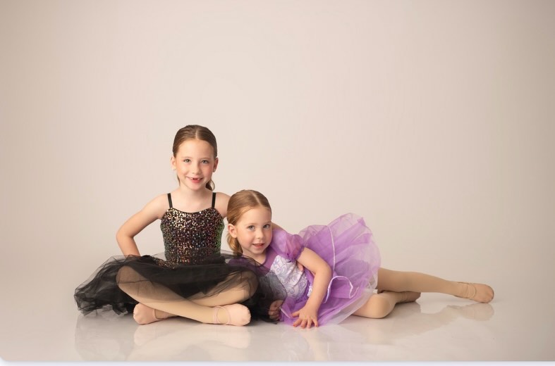 Showcase Photo Days
May 14th & 15th
BOOK your Session!
https://kristinmurrellphotography.hbportal.co/public/69cda4ed
d862330039f073b8
This year's S1D2's showcase photos will once again be held at Kristin Murrell Photography Studio. To ensure a smooth session, please plan to arrive 5 minutes before your scheduled time with hair and makeup already done, and bring two costume changes of your choice. If you'd like more than two outfits, be sure to select the "additional costume" add-on. For sibling portraits, please reserve two time slots. You're welcome to wear any dance costume or outfit-you don't have to stick to your official showcase costume. After your session, you'll receive a link to view your edited images and options to purchase digital downloads, prints, or product packages. The sitting fee is $50, which covers your session time, professional editing, and access to the online gallery for viewing.
This does not include digitals. They are purchased from the online gallery.
Please browse the available time slots and add-on options, and sign up as needed.
If you have any questions, feel free to reach out-I can't wait to work with you!
**If these days do not work for you-please reach out to me!
114 St Claire Place Suite 201
Stevensville 21666