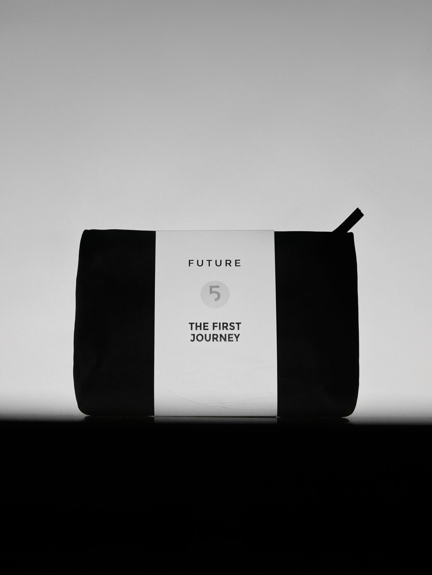 Invitation to Elegance: Your essential companions are here!
Our FIRST JOURNEY KIT is a meticulously curated travel and trial kit featuring six miniature
essentials that together provide a complete ritual to cleanse, restore, and support your skin,
wherever life takes you.
• CLEAR MAKEUP REMOVER: Effortlessly cleanses and balances, setting the stage for a
radiant complexion.
• FLASH 10 BOTANICAL DEEP CLEANSER: Deeply purifies your skin, leaving it smooth and ready
for further pampering.
• HERITAGE MASK: Gentle yet effective mask that draws out impurities and replenishes vital nutrients.
• PHYTO MASK NO 2: A transformative mask that soothes, hydrates, and revitalizes your
skin.
• SOFT TREATMENT GEL: A soothing and hydrating gel that improves skin texture and
appearance.
• VINO REMEDIAL OMEGA 3 CREAM: Strengthens your skin’s natural barrier, repairs, and
protects against environmental stressors.
Discover the essentials for a pristine, balanced complexion and start the journey to a lifelong
affair with your skin.
#FutureThe5Elements #TheFiveElementsOfBalance #FutureSkinRitual #CraftedForSkinFuture #TheCircleOfThe5Elements