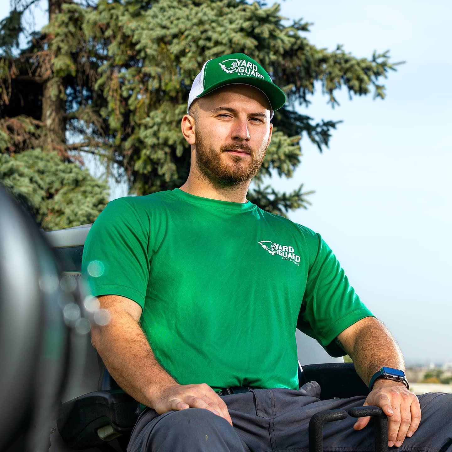 Owner Michael Kasowski
YARD GUARD 2020
@yardguardlandscaping
@denis.canhasi
@diego_guillenmx
@iamjasoncarreiro