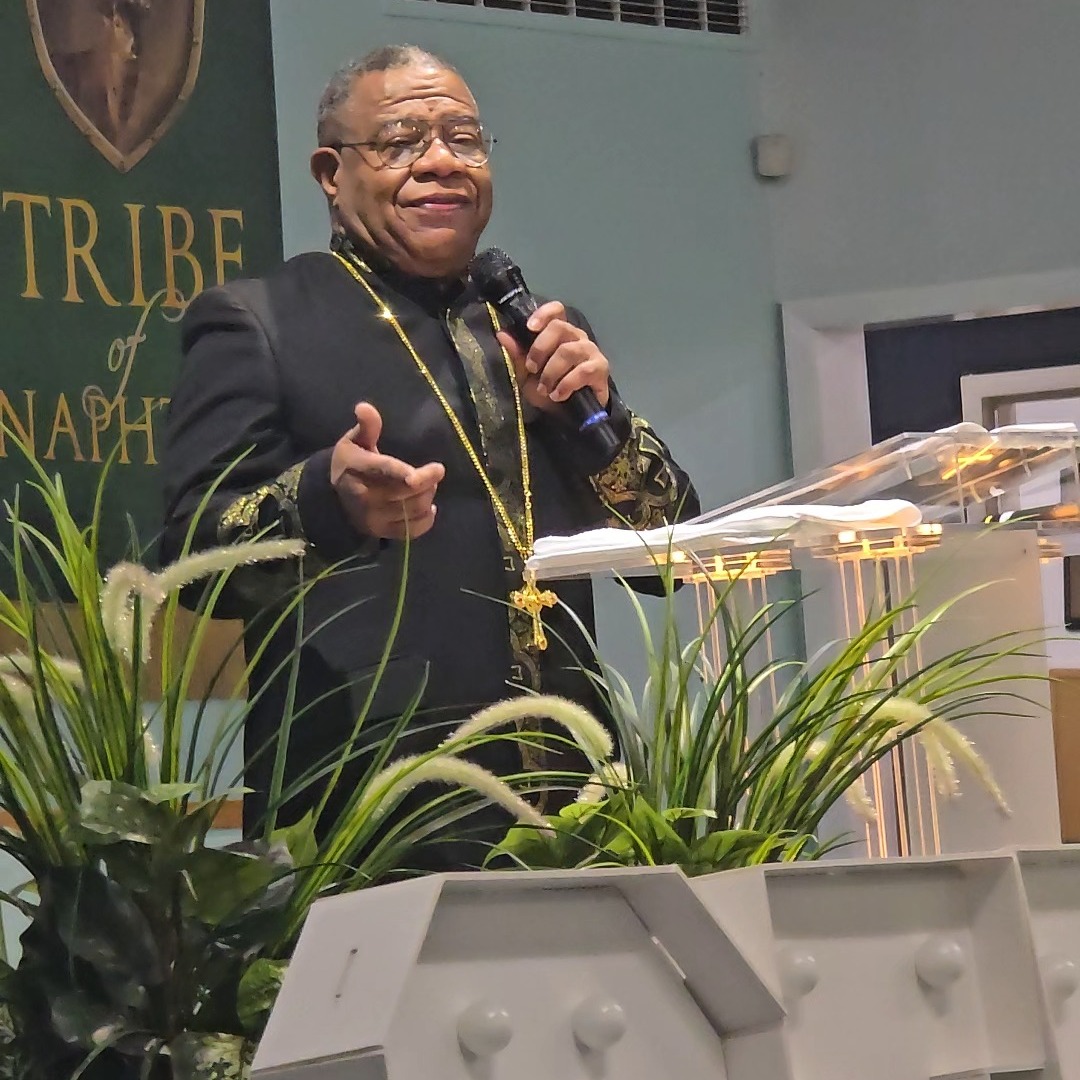 🔥 YOU HAVE TO BELIEVE! 🔥
There are moments in life when you can’t see it… can’t trace it… can’t explain it…
But that doesn’t mean God isn’t working.
On Sunday, April 5, 2026, at the City of Hope, the Word came forth with power from the sermon:
“There Is a Miracle in This House.”
💥 And here’s the truth that hit the room:
👉 We don’t walk by sight… we walk by FAITH.
Even when it looks impossible…
Even when the situation feels final…
Even when you don’t understand what God is doing…
🙌 YOU HAVE TO BELIEVE THAT GOD STILL DOES THE IMPOSSIBLE!
Because miracles don’t start with what you see…
They start with what you believe.
💬 If you believe God is still working miracles, COMMENT: “I BELIEVE!”
❤️ If this encouraged you, hit LIKE and SHARE it with someone who needs faith today!
#FaithOverFear #BelieveGod #MiraclesStillHappen #CityOfHope #ThereIsAMiracleInThisHouse #SundayService #GodCan