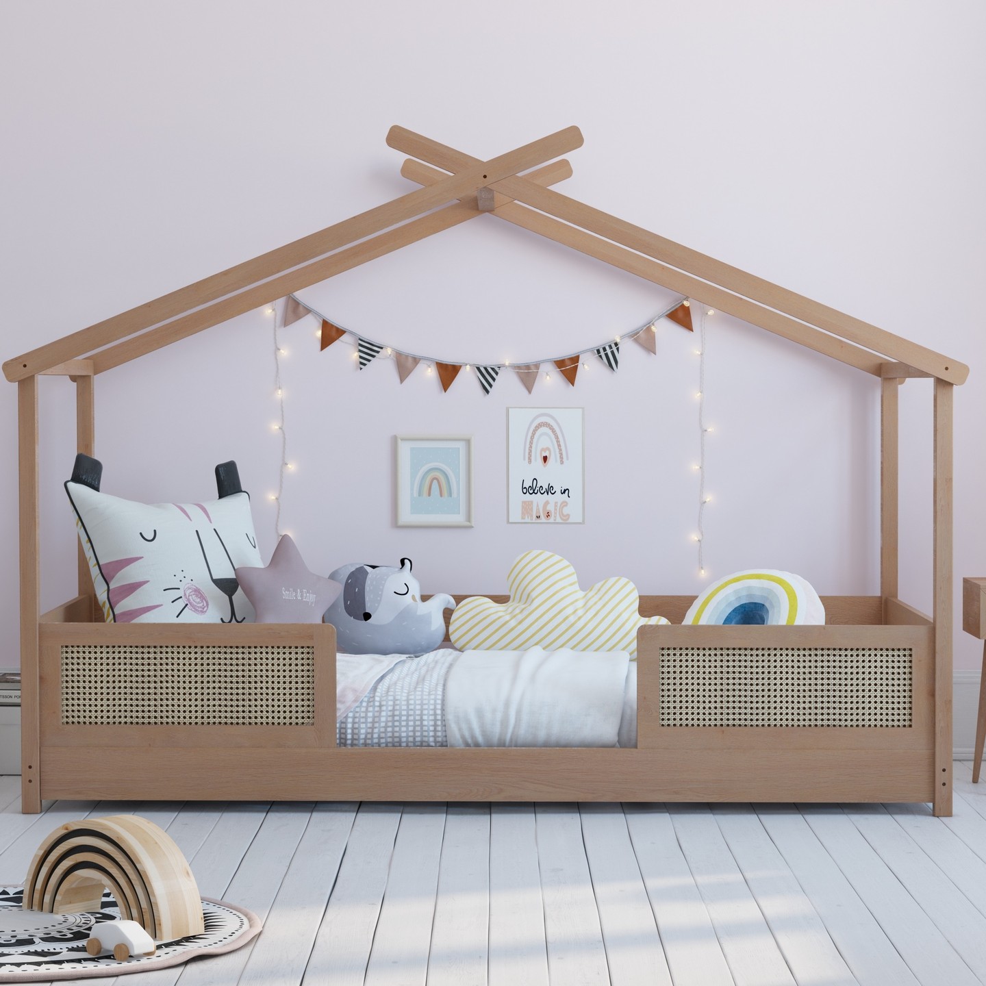 C'est nap time !! 😴
Close up on our cozy sleeping corner with canework details 😍
Zoom sur notre cosy lit cabane Alouette aux details rotin 😍
#blnkids #litcabane #litmontessori