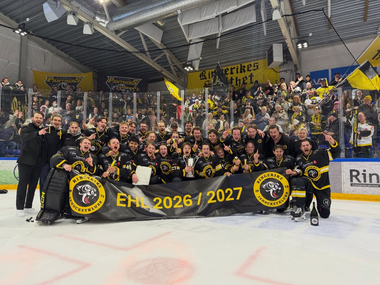 Gratulerer til @ringerike_panthers med plass i @ehl.no! 🔥🔥🥳
#2hockey #hockey4you #norskishockey #norskhockey #ehl