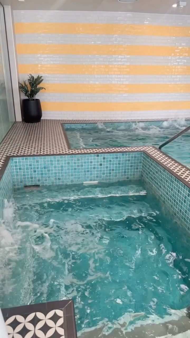 Experience all the elements here at Sirene Spa Shoal Bay 🧖🏼♀️ choose your relaxation treatment followed by a complimentary swim and spa 🩵