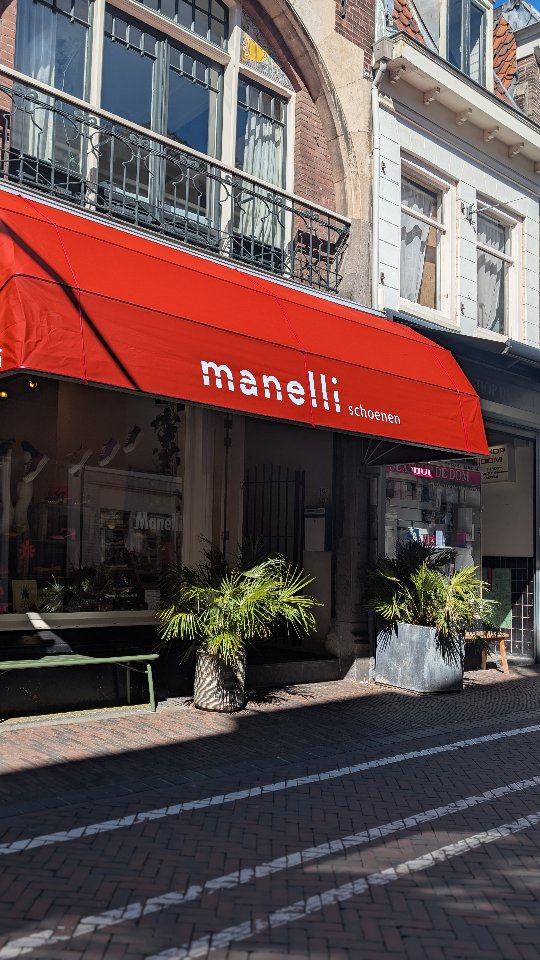Ons nieuwe zonnescherm kan ein-de-lijk uit ๐ฅฐโ๏ธ
De zon schijnt volopโฆ genieten!
Manelli
๐Zadelstraat 19, Utrecht