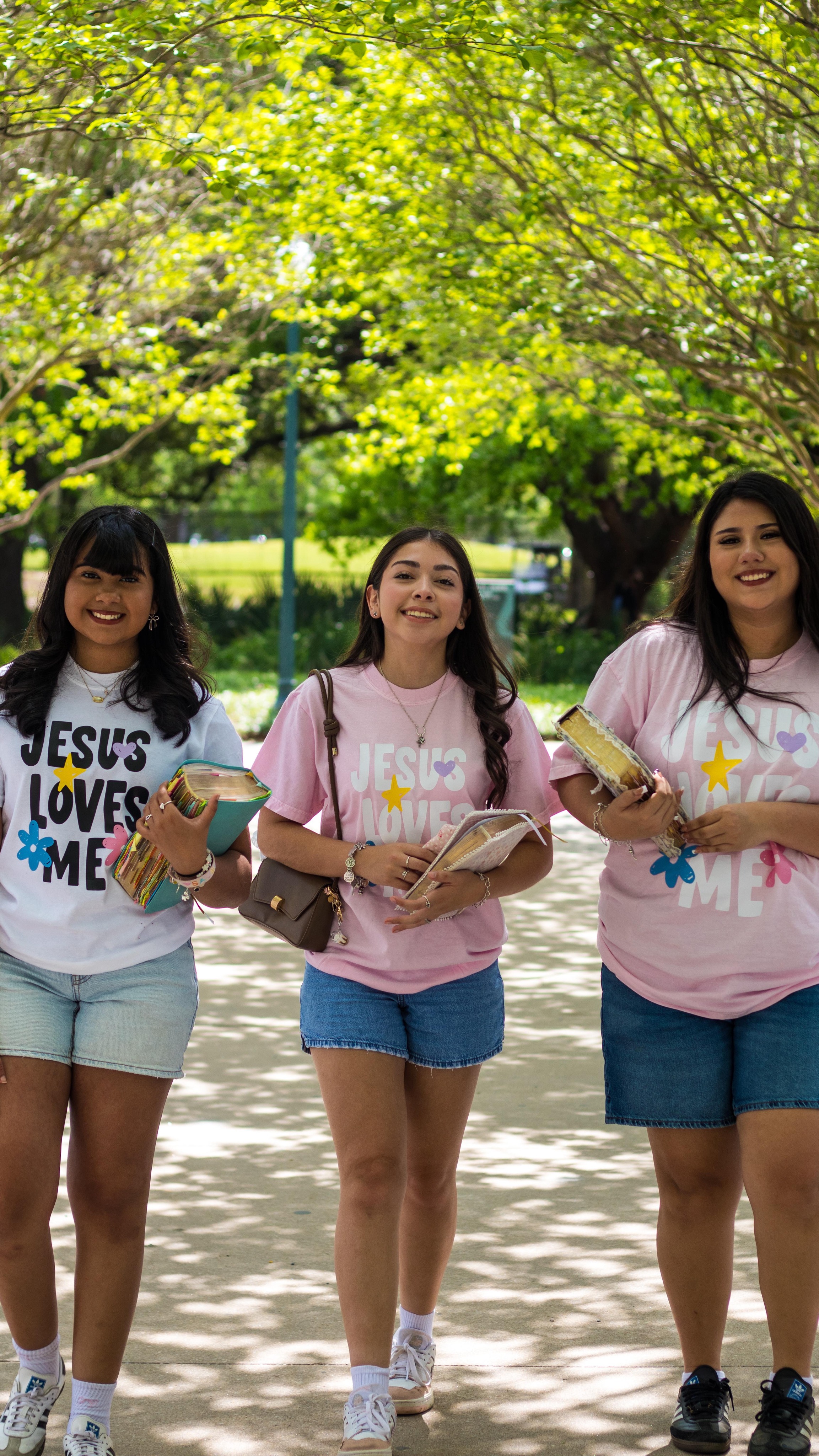 I am scared of failure, I am scared of being a disappointment, I am scared... but God says otherwise! He said Do not be afraid! It is repeated 365 times in the Bible, let that be your reminder every single day that even if you are scared, do it! God will be with you!🤍
#christianapparel #smallbusiness #faith #explore #reel