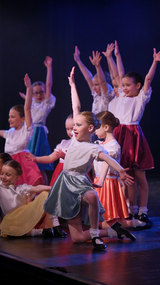 Around The World Trailer š š„ š āØļø
We're so excited to watch the show back again! Huge thank you to Alan at Macmillan Films for capturing our wonderful dancers again this year!
Emails have been sent out with the show download and password. Get in touch if you haven't received yours š«¶š»
Enjoy everyone š
#lmpa #lisamarieperformingarts #danceshow #promo #trailer