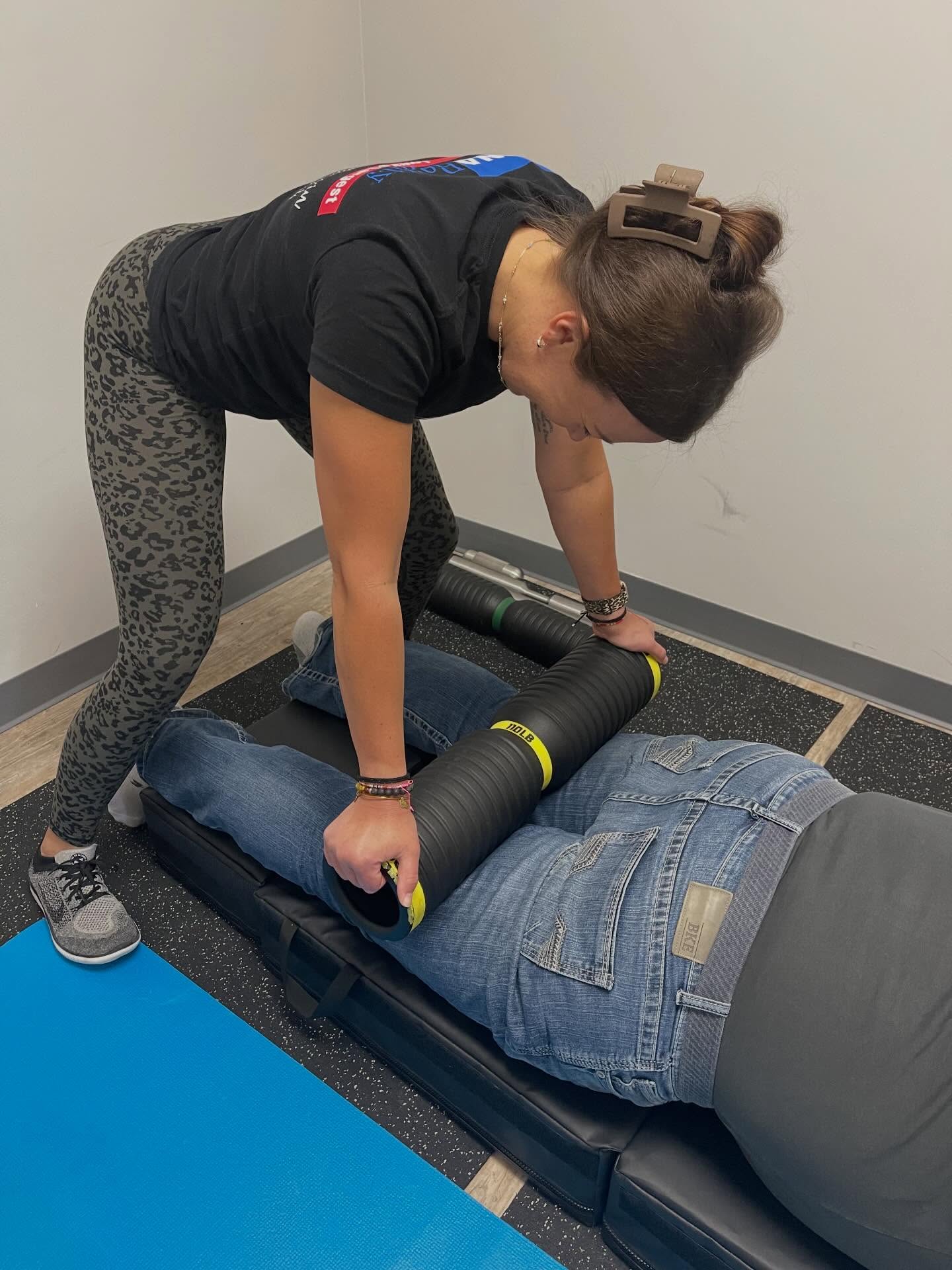Tight muscles = not always a strength problem
Sometimes it’s your fascia 👀
And this fixes it.
Tightness and knots are not always triggered by lifting heavy. Stress, poor posture, sitting a lot, all can cause your fascia to tighten, stick, and restrict movement, leading to that constant “why do I feel so tight?” feeling.
That’s where body tempering comes in.
We don’t just chase soreness… we fix the root of it.
#fascia #mobility #midwestbodytempering