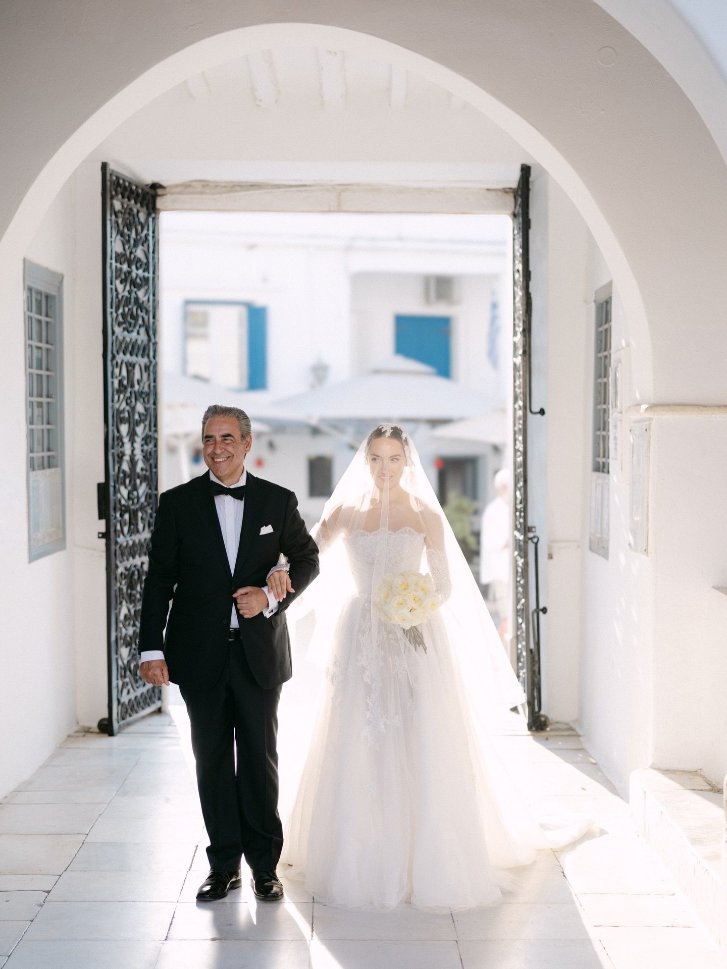 Paros, the place of wedding dreams!!!
www.valantiswedphotos.com
#paroswedding
#parosweddingphotographer
#parosblueweddings
#blueweddingsparos
#parosweddings
@weddingparos_com
@blue_weddings_gr
@floraperraki_makeup_hair_paros
