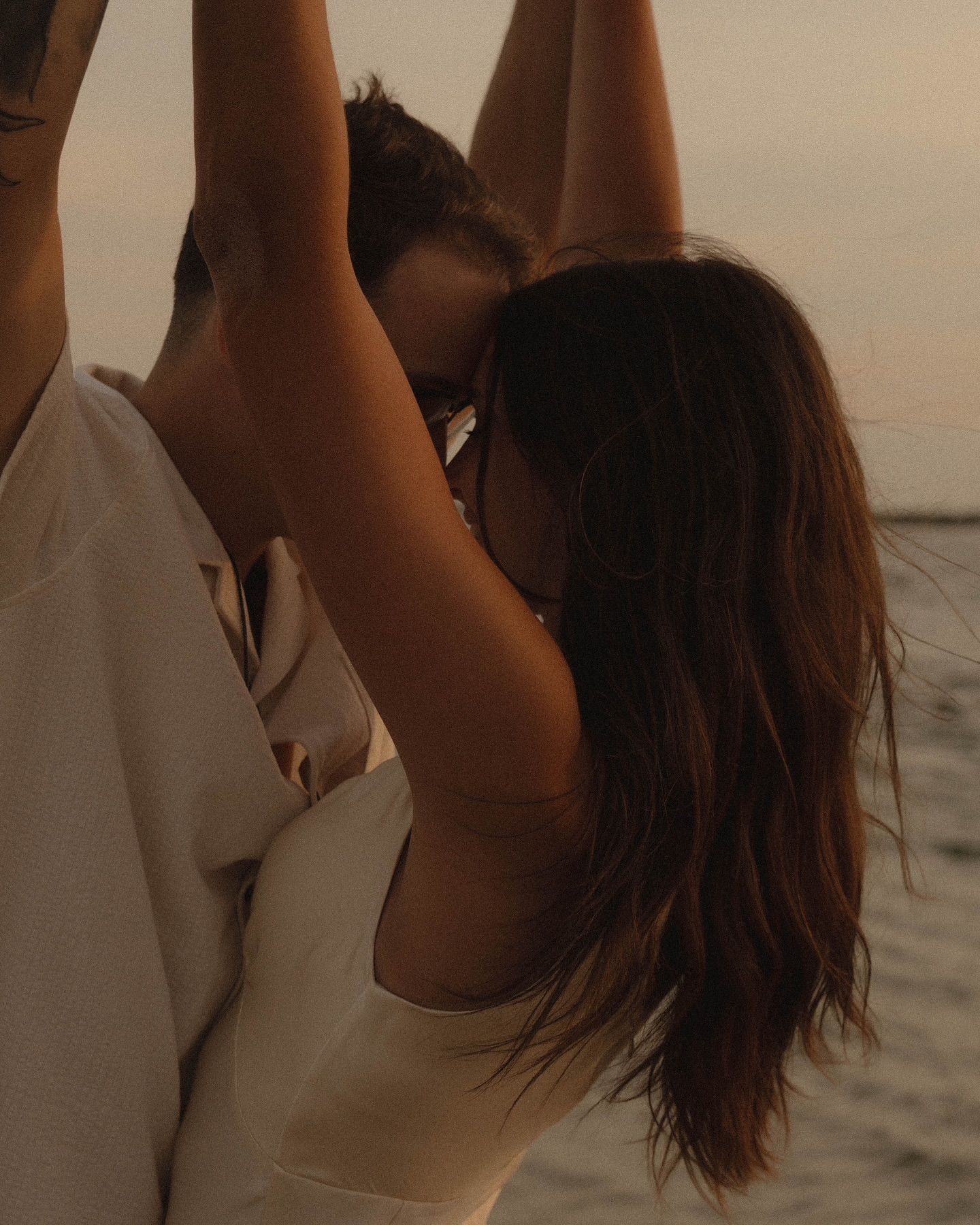 A young romantic love ๐ค such a sweet session with these two :โ)