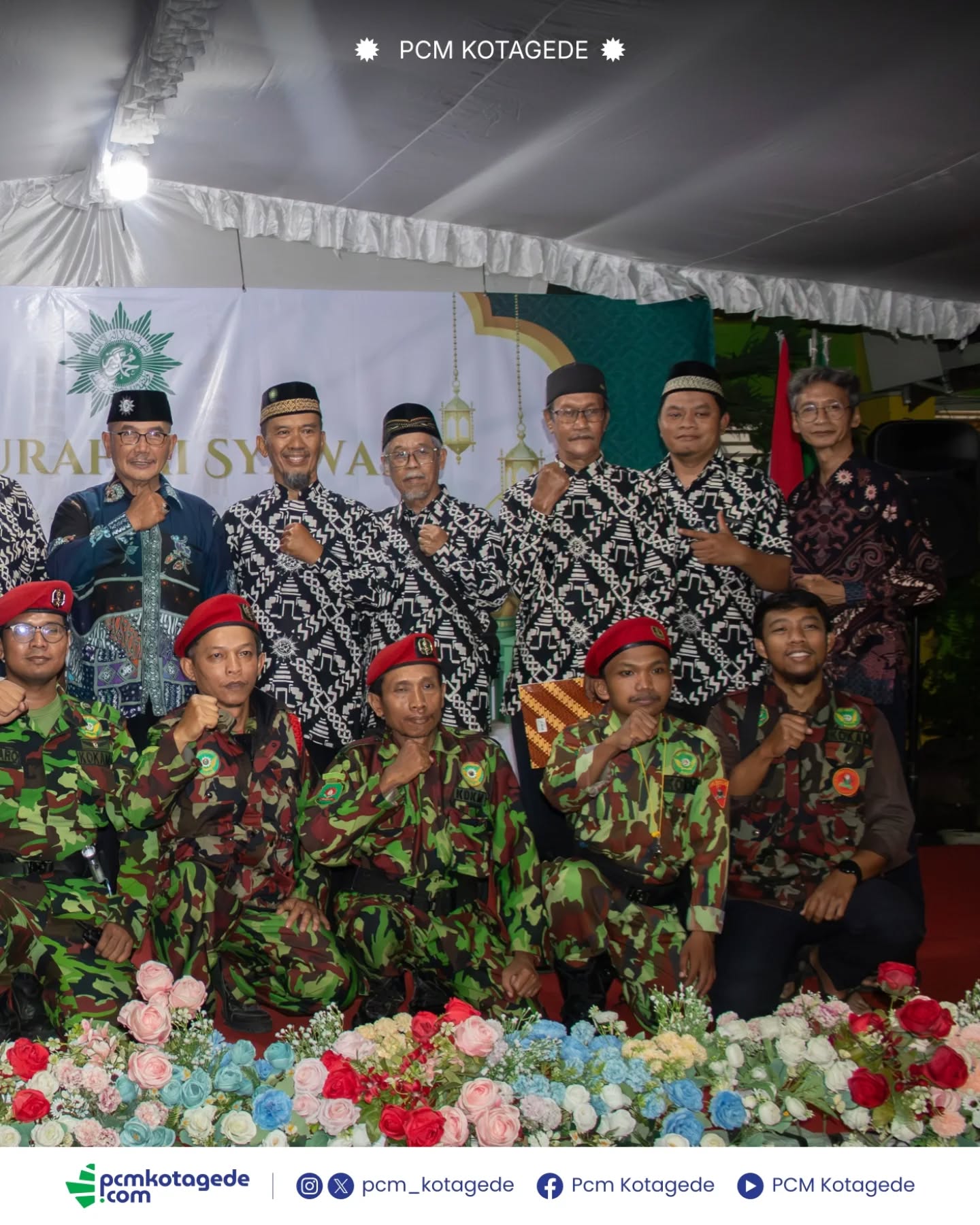 Dalam momen Silaturahmi Syawal & Halalbihalal PCM Kotagede 1447 H, kita dipertemukan untuk saling memaafkan, menguatkan ukhuwah, dan memperkokoh langkah bersama dalam dakwah dan pengabdian
Semoga setiap jabat tangan membawa keberkahan, setiap senyuman menghadirkan ketulusan, dan setiap pertemuan menjadi penguat kebersamaan kita 💚
Taqabbalallahu minna wa minkum, mohon maaf lahir dan batin 🤝🏽
#SilaturahmiSyawal #Halalbihalal #PCMKotagede #Muhammadiyah #Syawal1447H UkhuwahIslamiyah Kotagede