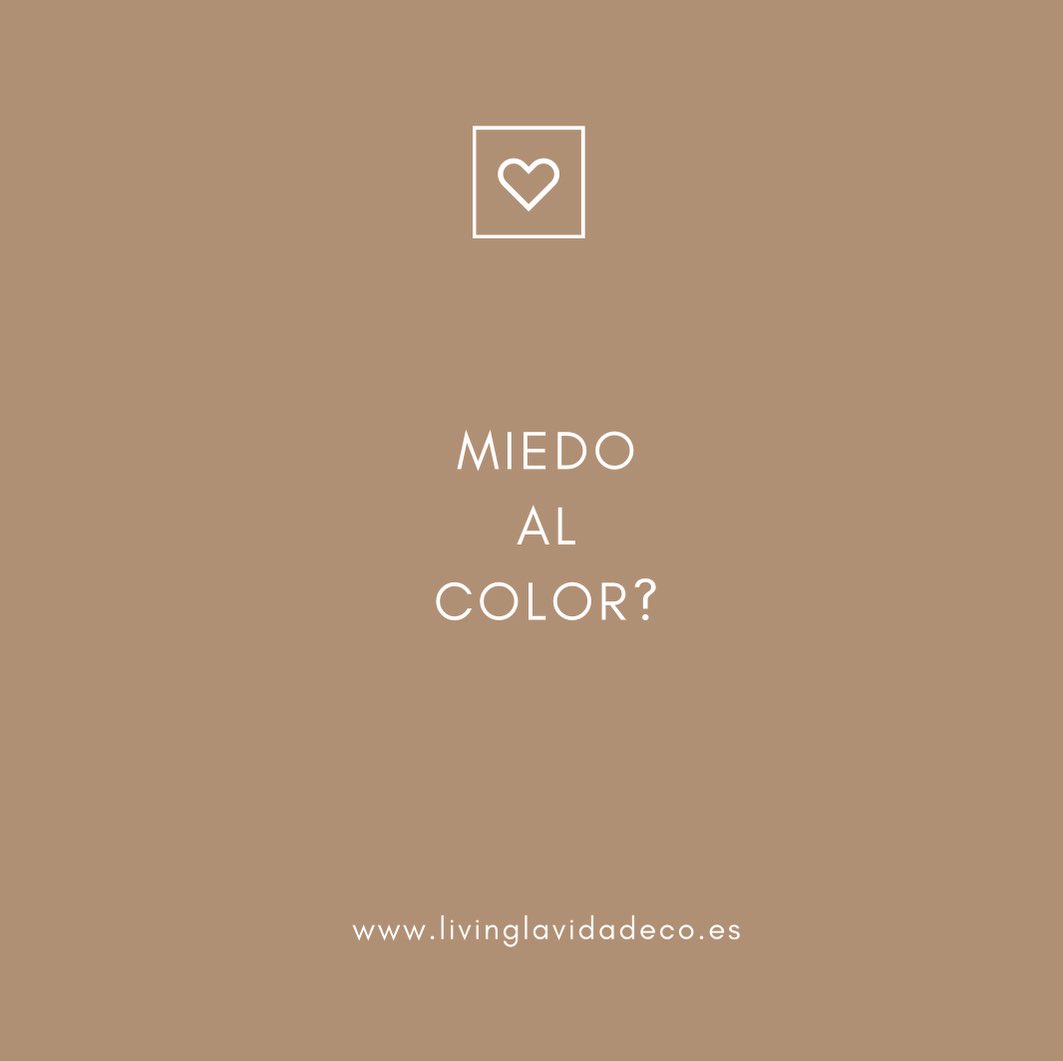 💛 Amarillo 💛 es tu color: si dudas al dar el toque de color en tu hogar apuesta por el amarillo en sus variantes (mantequilla, mostaza, ocre…) y acertarás!
Eleva los tonos neutros y aporta luz a todas las maderas.
Desliza para ver #telas y #papelpintado disponibles en #livinglavidadeco
