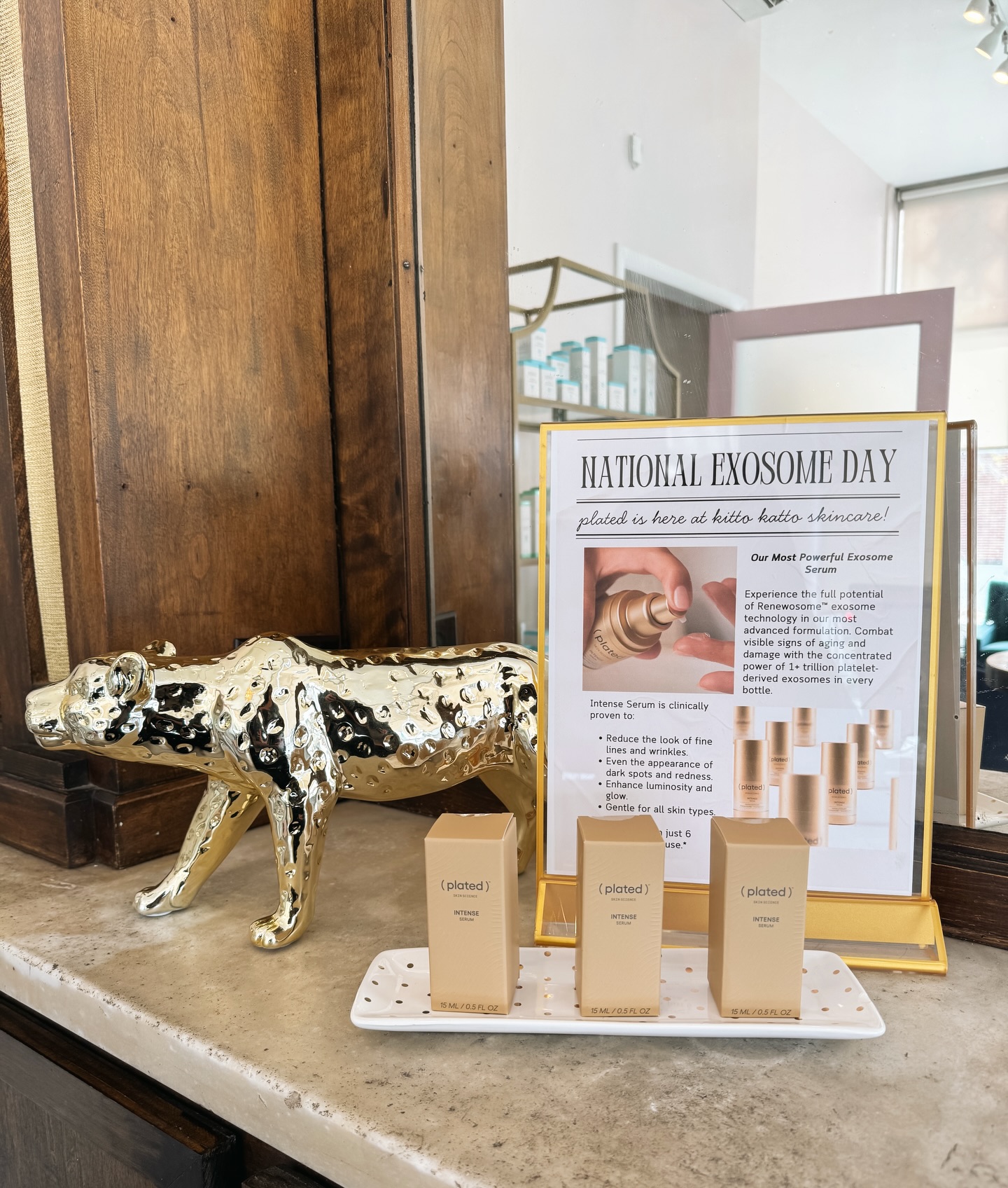 It’s National Exosome Day 💛
To celebrate we are offering $40 off our most loved serum @platedskinscience_co @platedskinscience
When applied to the skin these exosomes interact with skin cells to:
+ Stimulate Collagen Production
+ Promote Cellular Turnover
+ Improve Hydration
Grab yours today! 🛍️
#denvermedspa #denveresthetician #esthetician #platedskinscience #nationalexosomeday