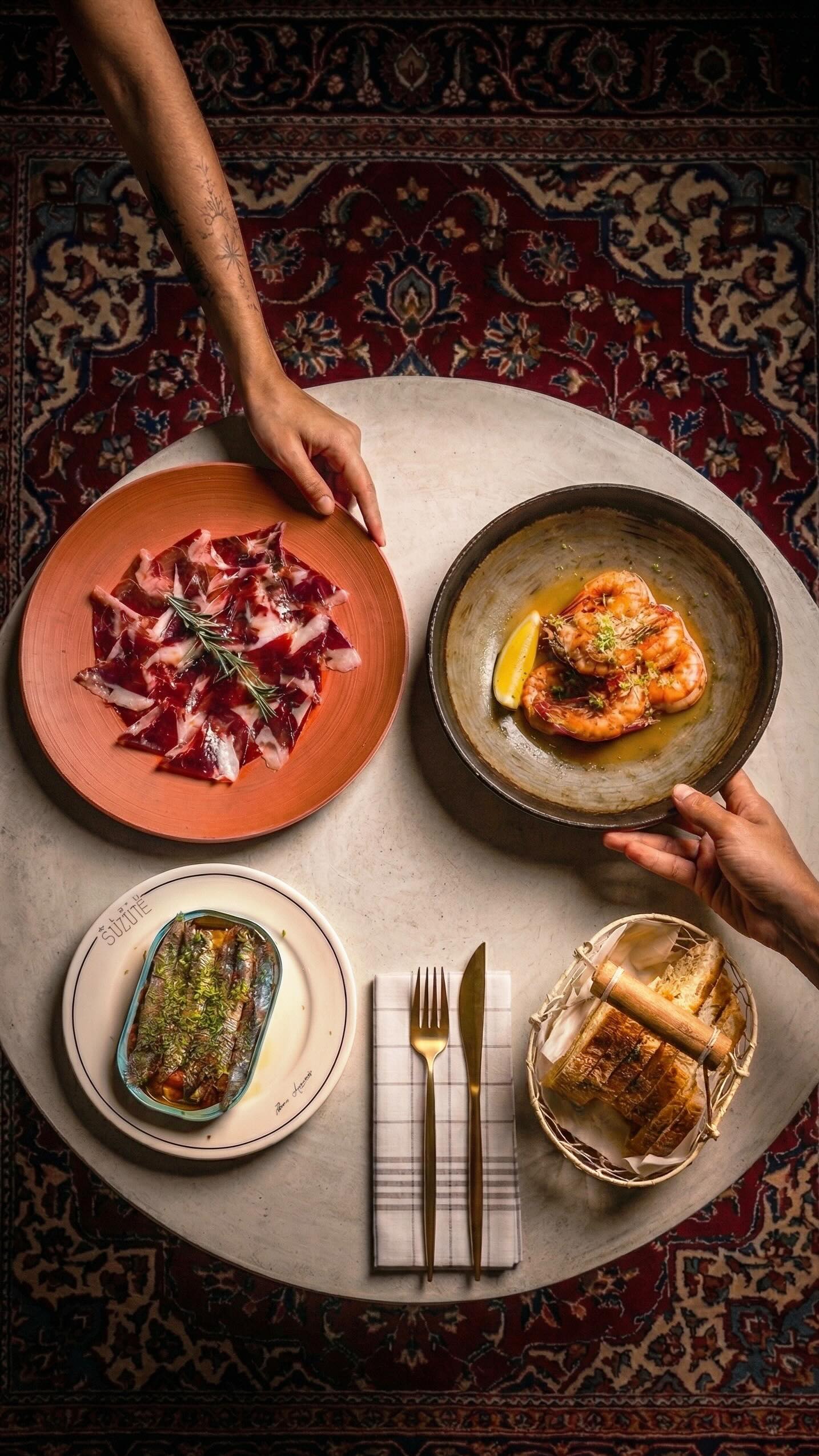 Book your table via link in bio, come hungry, and say hello to our new dishes ✨🇫🇷
Boeuf Bourguignon
Chicken Fricassée
Pesto Pasta with Burrata & Crispy Bacon
Tiger Prawns
Mesclun Salad
Premium Spanish Bellota Ham
Cantabrian Anchovies
Crème Brûlée
Profiteroles