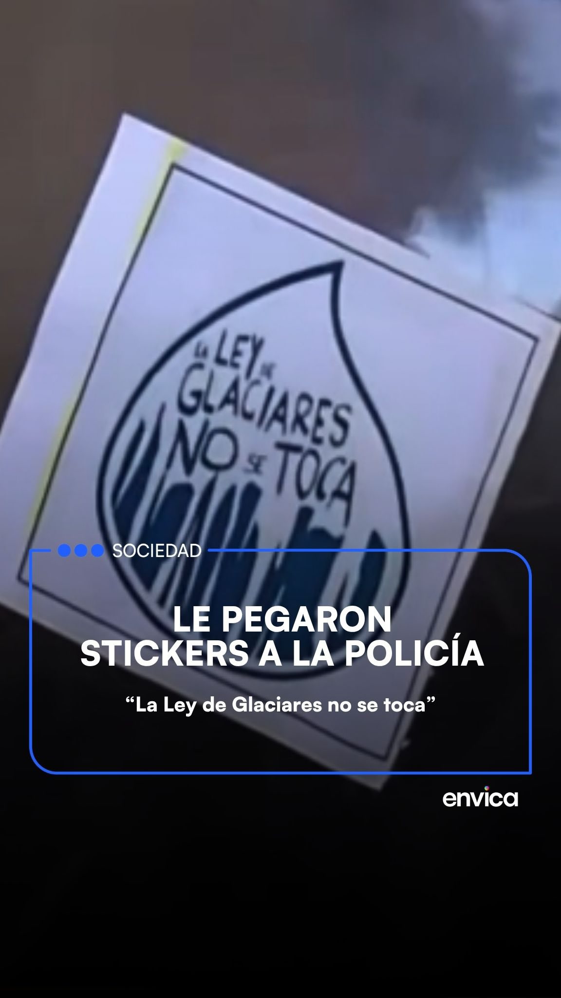 Le pegaron stickers a los escudos de la policía en medio del debate de la Ley de Glaciares 🛑
-
#glaciares #ley #congreso #argentina