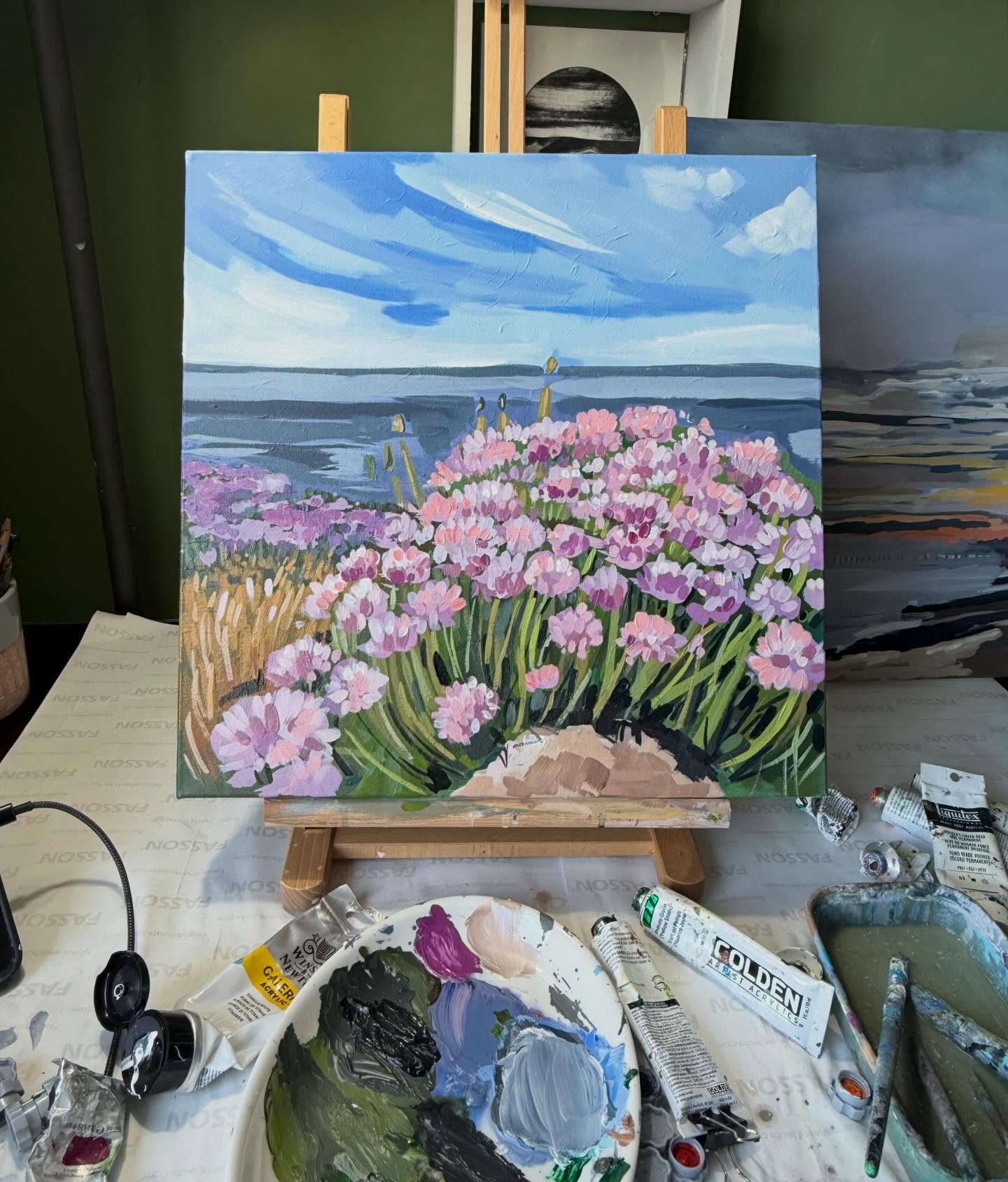 The path to St Ives, Cornwall
Really enjoying painting and this sun, and I’ve been using the longer days to paint in some natural light ❤️
Another for my show at 142 Gallery next week 16-22nd 😮
40x40 acrylic on canvas.
#stives #coastallandscape #cornwall #suffolkartist suffolk