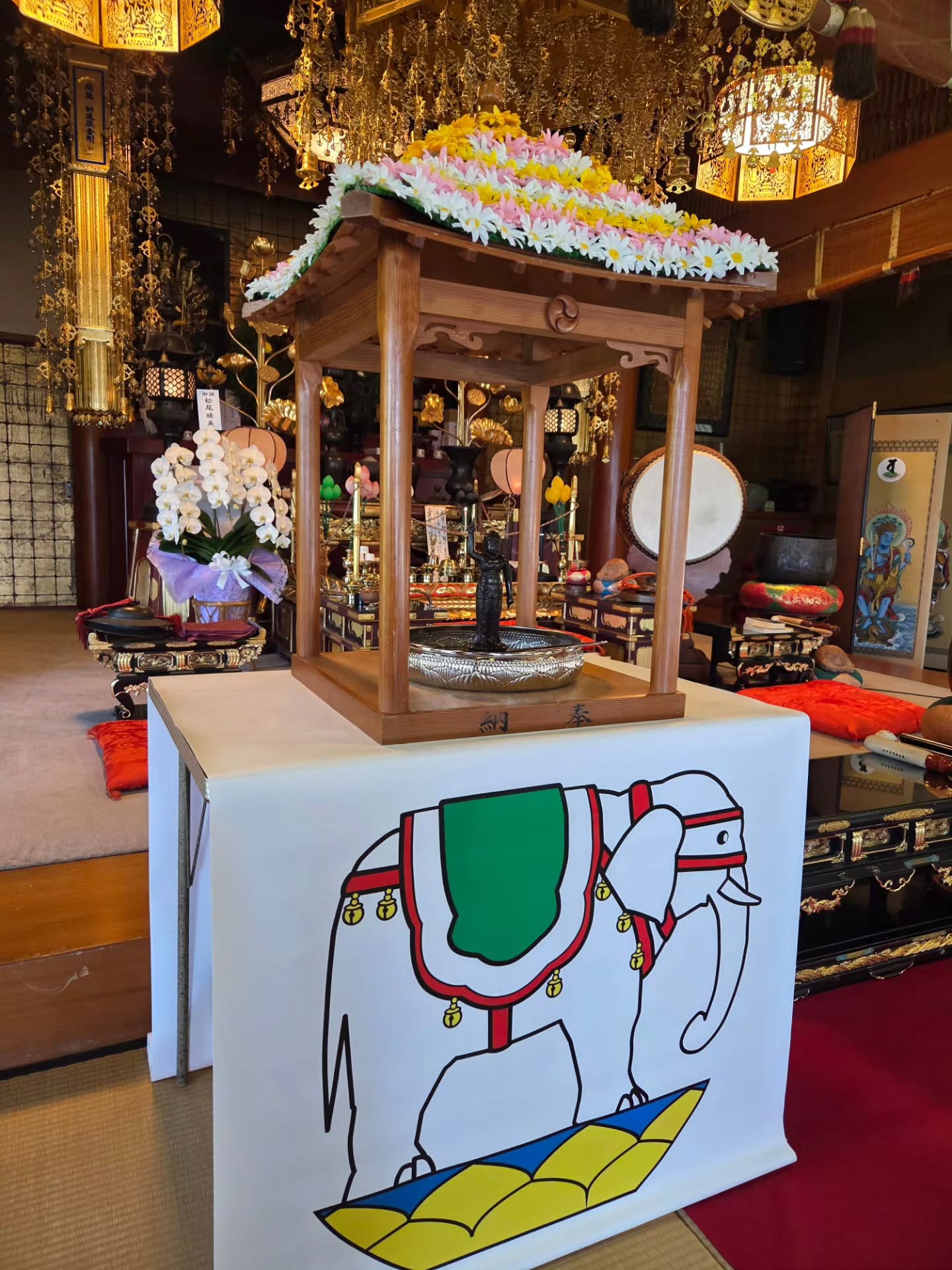 .
花まつり🌸
#花まつり#お釈迦様の誕生日#穴弘法奥之院霊泉寺#長崎市