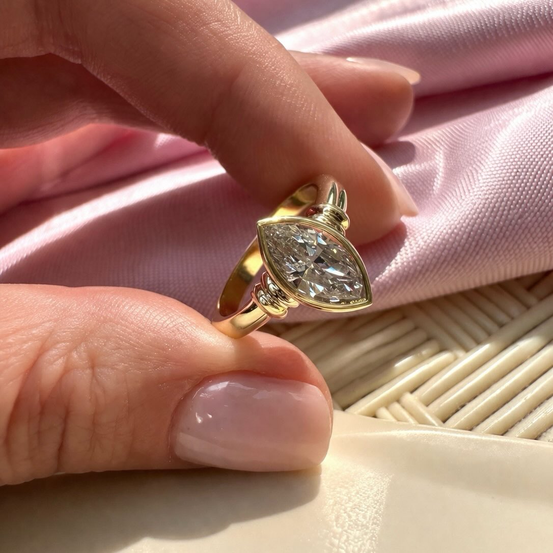 Marquise-cut elegance meets vintage-inspired desig…