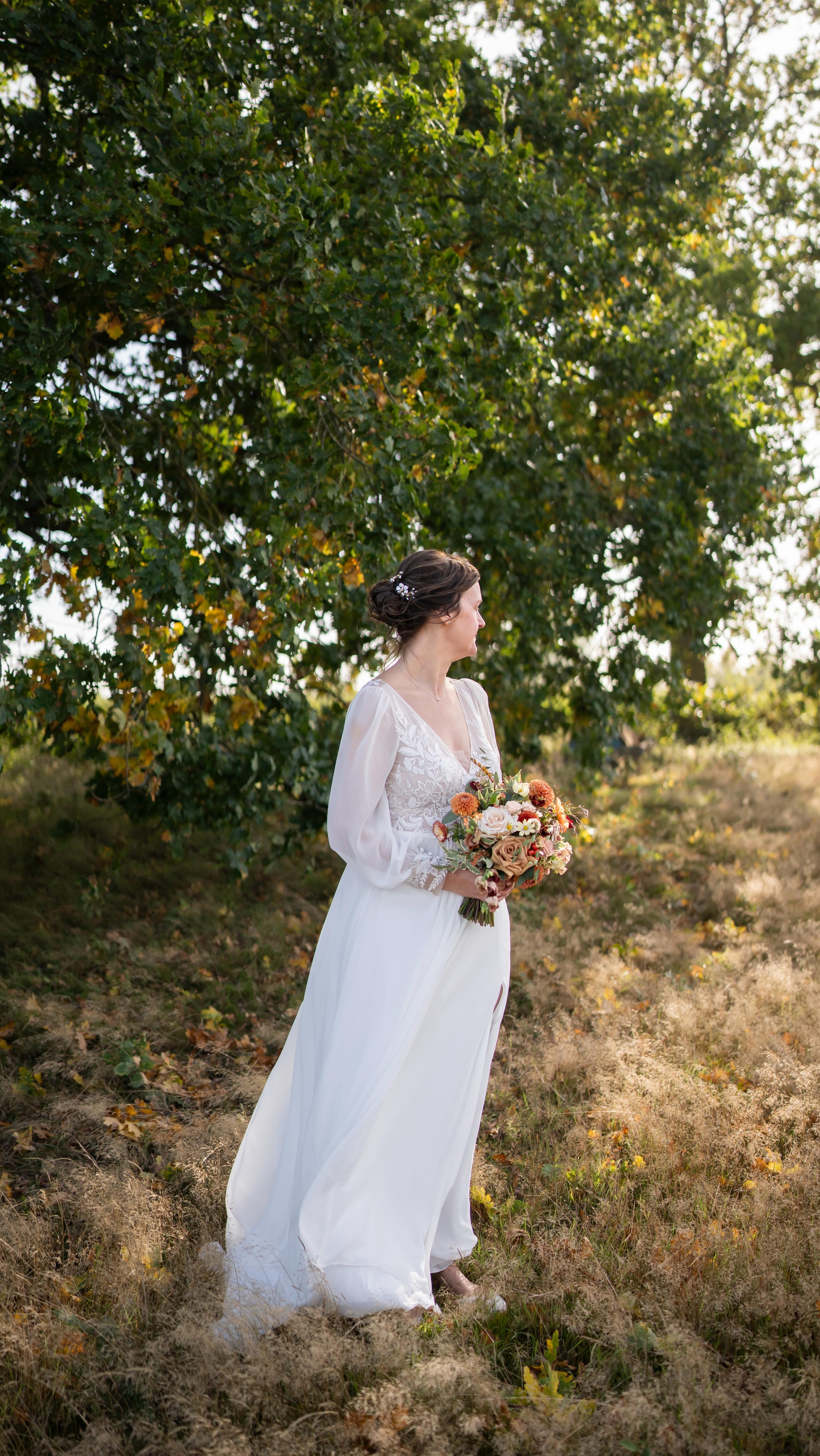 ITS A FEELING!
We do the same. Every Desinger we work with, every supplier in the industry we connect with. Is built on a feeling.
Not one fits all. And when planning your wedding build relationships, research and go off recommendations. Trust your instincts and choose people you want to be apart of your wedding journey. Because it will make things so much easier for you.
We were lucky enough to attend The Cherry Barn Showcase at the weekend. Don’t sleep on these wonderful suppliers:
@thecherrybarn
@bear_beauty_uk
@musevisualsfilms
@tomcawdronphotography
@lunaandthelane
@pma.pyro
@theflowerchemist
@leonati_catering
@victorialilyevents
@touchays_se_wedding_caterer
@seasonswildandfree
@locatetocreate
@velvet__and__wood
@blacksaucerstableware
@kateandkatecelebrants
@brassphotobooth
@purple_flour1
@nicoladawsonphotography
@moody_blooms
@storyline_uk
@ellielouisemusic
