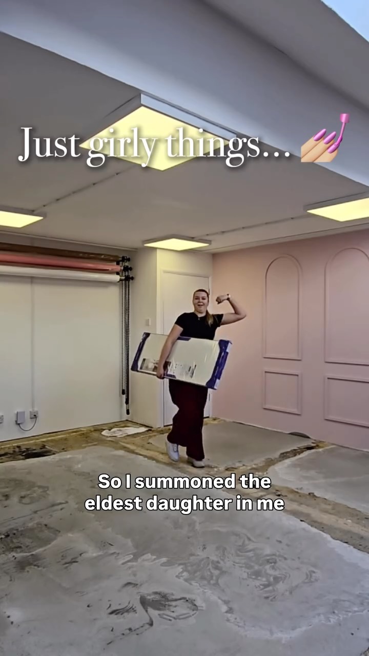 After days of grafting our flooring in our pink content studio is FINALLY done 👏🏼
We faced a few obstacles with the laminate, such as having to carry it all upstairs one by one, but girl power came to the rescue! 💪🏼💖
As days go by we’re getting closer to our finished result! Let us know what you think of our new flooring 👀
Don’t forget to sign up to our mailing list for early access and other surprises - click the link in our bio 🔗
#contentstudio #brandcontent #surreybusiness #smallbusinessowner