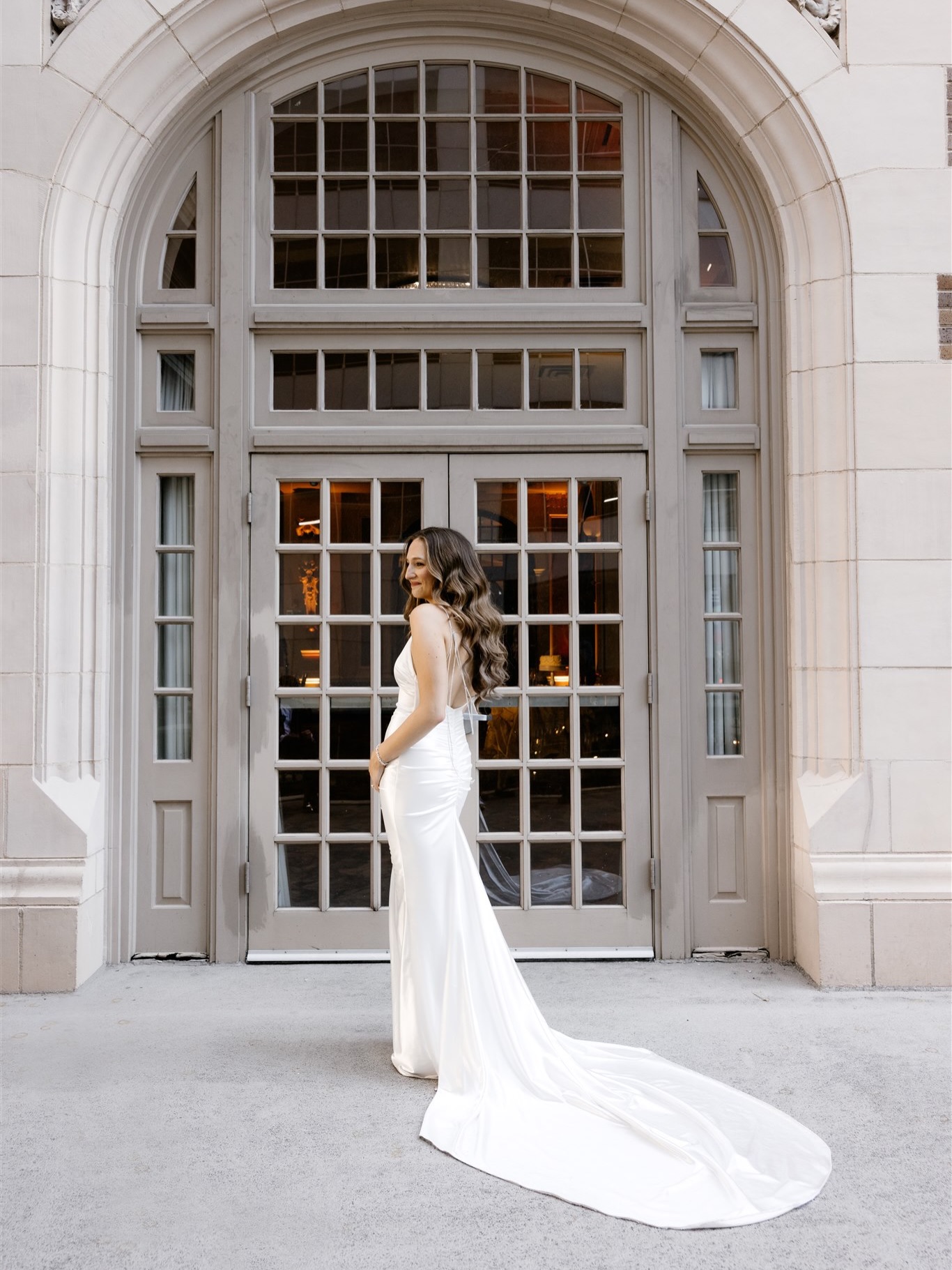 Just her, her thoughts, and everything she’s been dreaming of.🤍
Photography: @poorartist @daemaine
Content Creation: @dayofbestie
Planning + Florals: @whimsical_creative_tx
Dress: @grace_loves_lace
Cake: @bavariancakeryhouston
Entertainment: @prestigesignature_events
Stationary: @jospaperkitchen
Church: @agochouston
Venue: @crystalballhouston
If we missed tagging anyone or would like to collaborate on a post, please send us a DM. It’s so important to us to give credit where credit is due, and we’d love to make sure every talented vendor is properly recognized.
#wedding #luxuryweddings #houston #weddingdesign #texasweddings