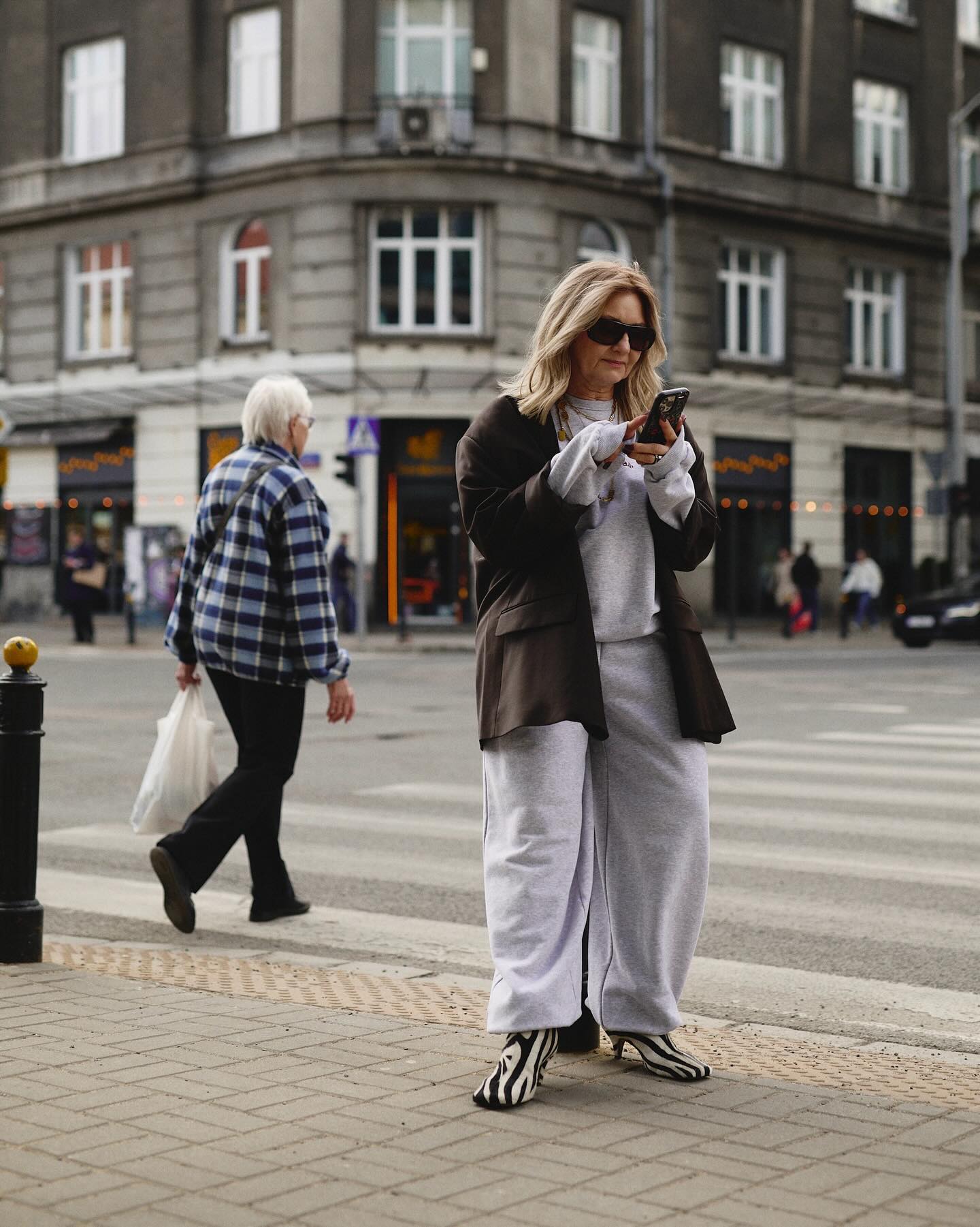 Przez 6 lat mówiliśmy o modzie, opowiadaliśmy różne historie. Ale prawdziwe ikony? Były z nami cały czas.
W tym miesiącu oddajemy głos kobietom, któr
