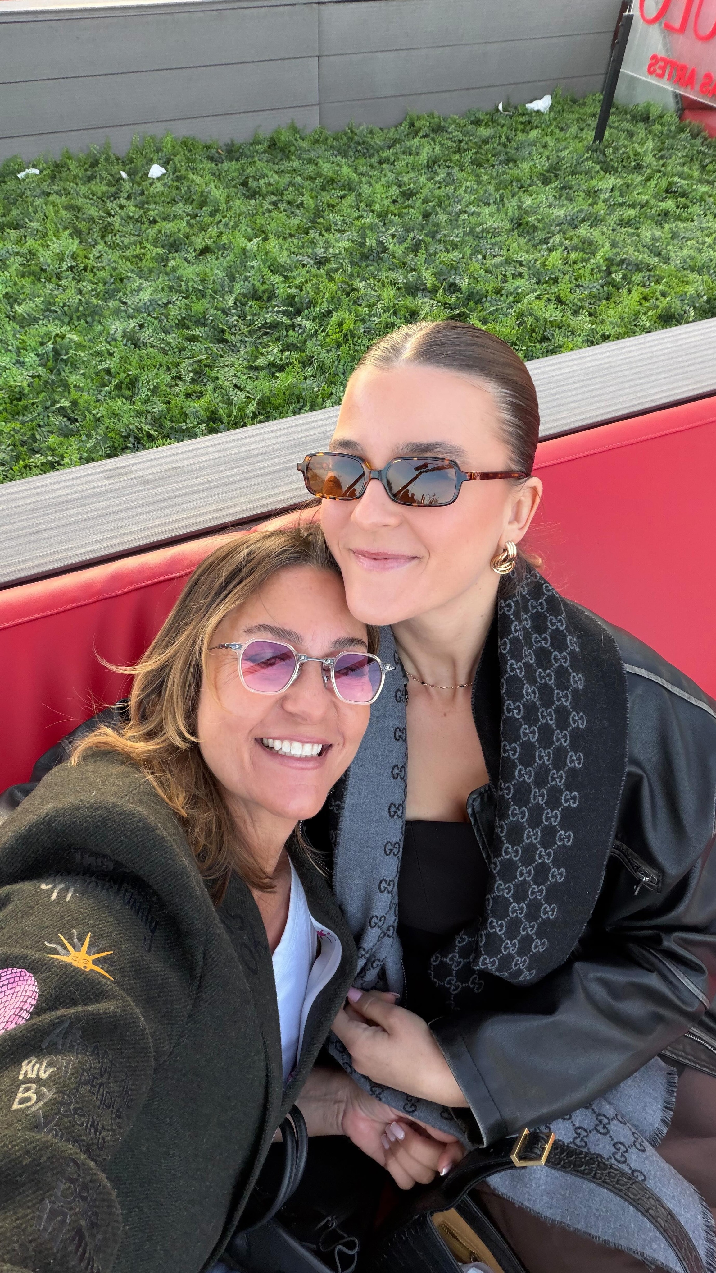 What if the things you’ve been trying to fix… were never wrong to begin with?
Human Design offers a different perspective.
It helps you understand your natural way of thinking, deciding, and moving through the world. What you may have labelled as “bad” or unproductive can often be part of how you are actually designed to function.
For example, what feels like procrastination may simply be your way of waiting for clarity before making the right decision.
When you understand your own blueprint, things begin to make sense.
You stop forcing yourself to be like others.
You stop questioning your natural rhythm.
And you start working with yourself, not against yourself.
That’s where everything shifts.
#humandesign #selfawareness #inneralignment #personalgrowth