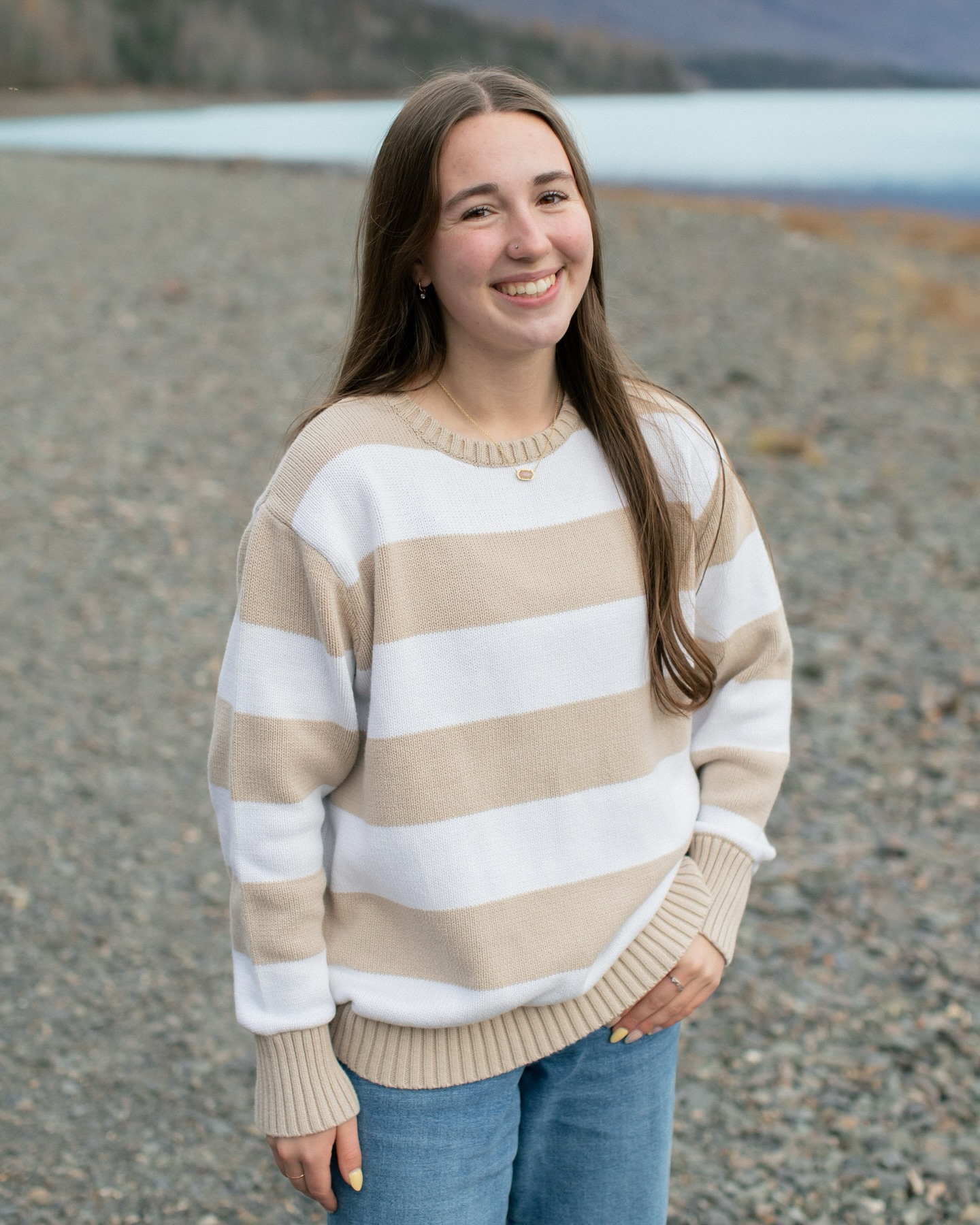 The seniors are almost done for the year, including my brother! 👶🏻 I’m so proud of all of them!
Congratulations Hope!
📍Eklutna Lake
