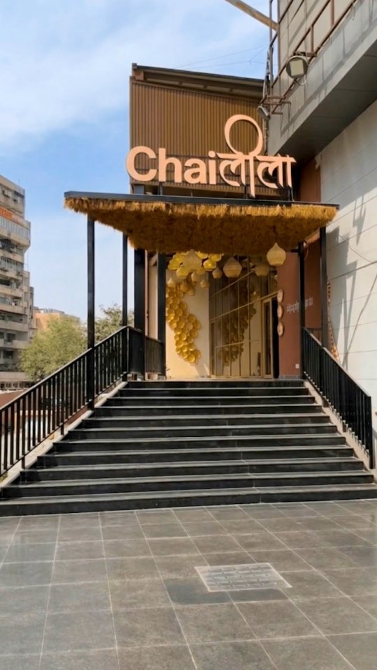 From an empty space to something truly special ✨ Built with passion, now ready to welcome you at Chaileela! 🔥
Serving from 10th April | 📍 V3S Mall, Laxmi Nagar, Delhi
(Chaileela, new cafe, V3S mall Delhi, Grand Launch, cafe vibes, chill vibe, chai cafe, cafe in delhi, good vibes)
#chaileela #apniwalijagah #delhi #newcafe #delhifoodie