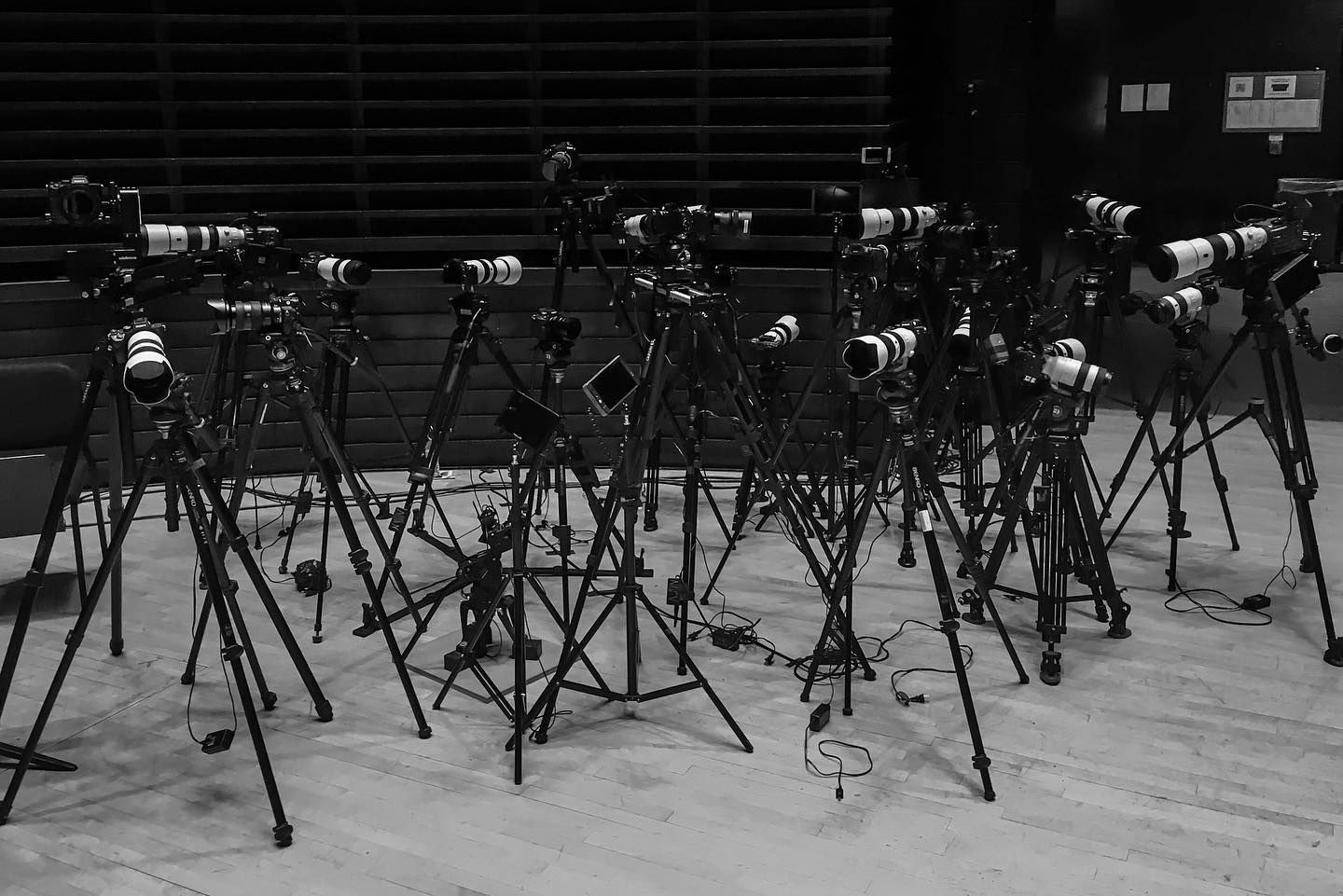 Great time last Friday with our favorite @philorch doing a 25-cam shoot of the Lunar New Year concert. What a fantastic way to kick off the year!
#video #production #musicvideo #classicalmusic #philorch #videoproduction