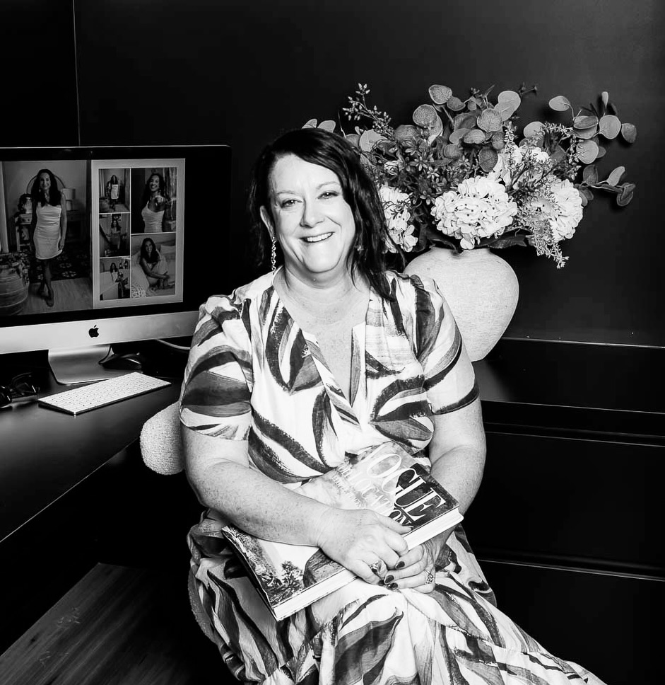 With so many new faces following I just wanted to reintroduce the face behind the 📸. This is Jaya.
Jaya is a photographer, creative director, and human behavioural specialist, bringing nearly 30 years of experience in helping women step into visibility and truly own their brand. Come follow our new project at @brand.atelier.co
She doesn’t just capture images… she understands people.
Inside our atelier hive, Jaya is the one guiding the deeper layer:
✨ Helping clients feel confident, seen, and comfortable in their brand
✨ Understanding the mindset and behaviours that impact how they show up
✨ Bringing emotion, strategy, and storytelling together
Because when you feel aligned in yourself…
your brand follows.
Her work isn’t just about how your brand looks,
it’s about how you show up in it.
And that’s where everything changes.
Stay tuned, we’re just getting started. #confidencecoach #personalbrandingphotographer
#businessbranding
#brandstrategy
#authenticbranding