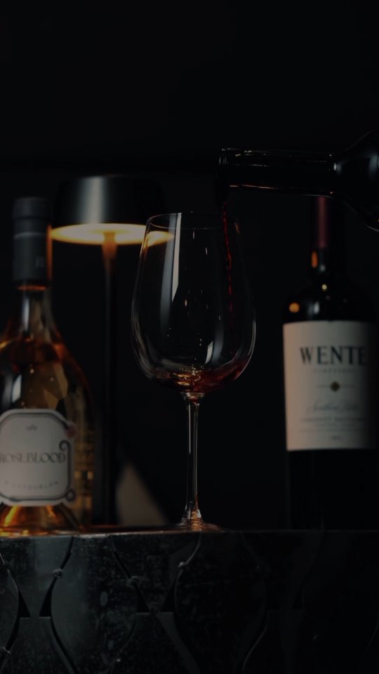 Some evenings don’t need a plan.
Just good food, easy drinks, and the right table.
That’s Bombay Chopsticks.
.
Bombay Chopsticks Mississauga, Asian dining Canada, Hakka Chinese cuisine, cocktails and food, Mississauga restaurant vibes
.
#BombayChopsticks #MississaugaEats #GTAFoodScene #AsianDining #foodanddrinks