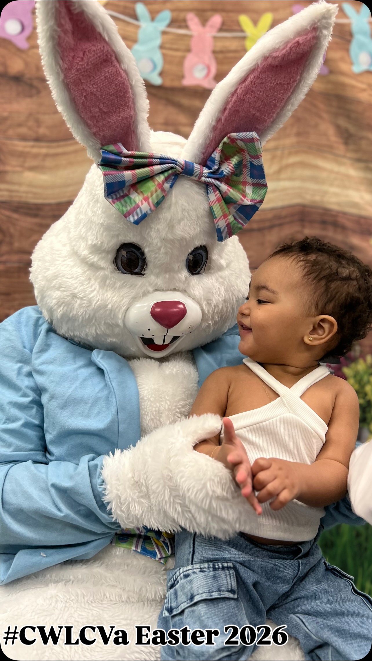 🐰🥚 Easter Joy in Action! 🥚🐰
Our little ones had the BEST time meeting the Easter Bunny and racing around for their egg hunt! 💛✨ So many smiles, laughs, and sweet moments captured—we just had to share!
Wishing all of our families a very Happy Easter filled with love, joy, and lots of treats! 🐣💕