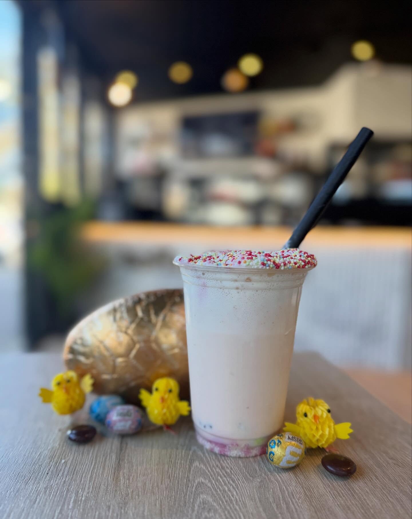 🩷🍦🍭 EASTER MILKSHAKE SPECIAL 🍭🍦🩷 #happyeaster #easteregg #milkshake