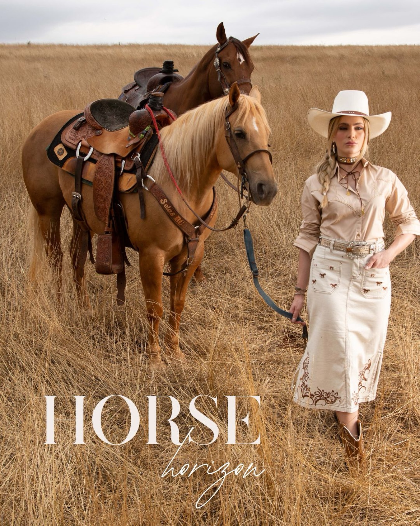 ESSÊNCIA & TRADIÇÃO | Country & Cia
Inspirada no universo horse 🐎 e pela essência da natureza, a marca desperta essa conexão, permitindo que nossos clientes vivam esse estilo de vida. A Country e Cia traduz em cada criação a essência da Moda Country, por meio de um design exclusivo, onde onde cada detalhe carrega a identidade da marca.
#horsehorizon #cowgirl #country