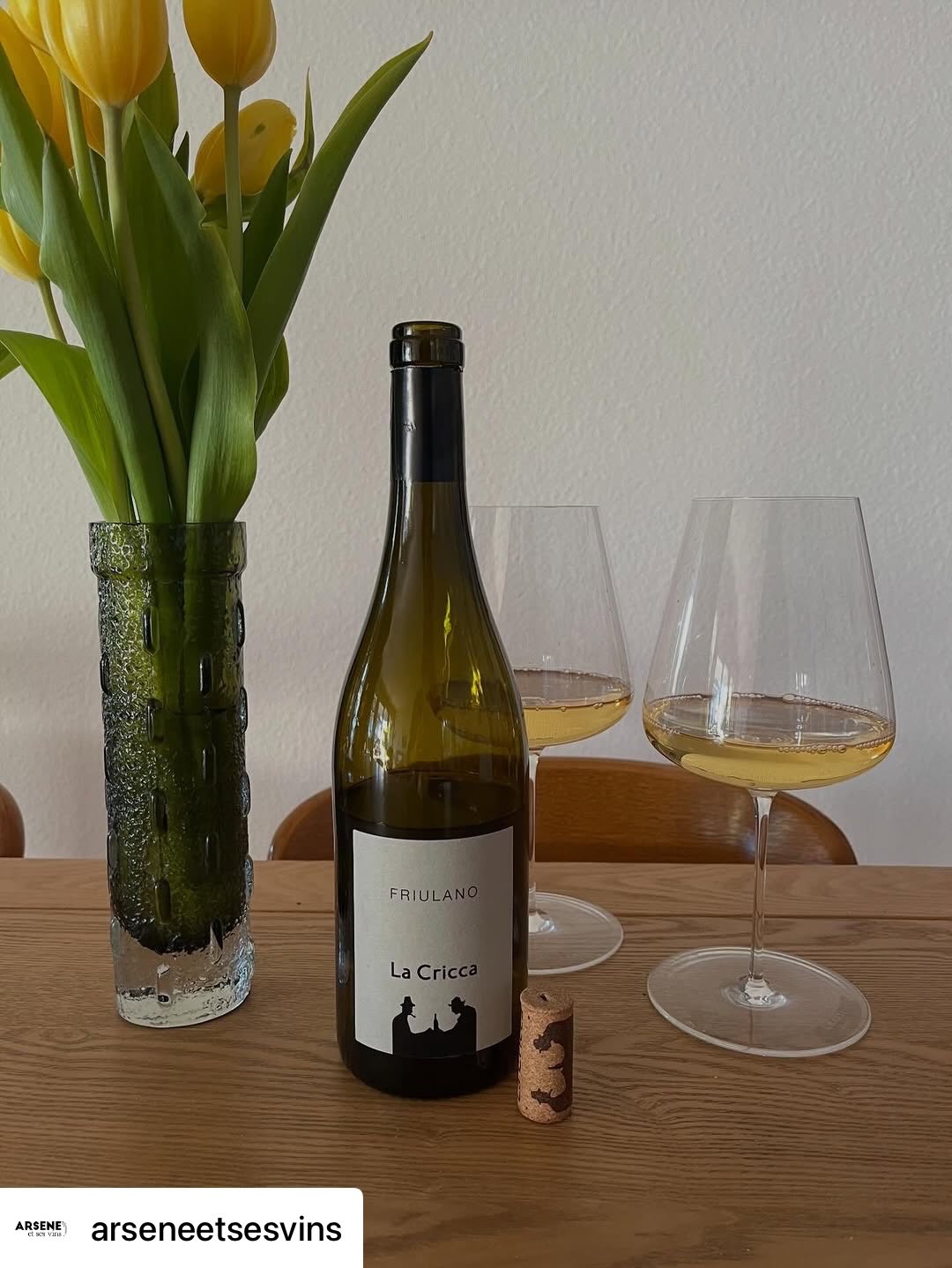 Get @reshare_app • @arseneetsesvins De la poésie!
Mais qu’est-ce qu’on adore!!
Il a tout ce friulano, la matière, la force, la finesse, la finale, l’aromatique, le petit prix!
C’est La Cricca, what else?!
#friulano
#vinilacricca
#viniostinati
#arseneetsesvins
