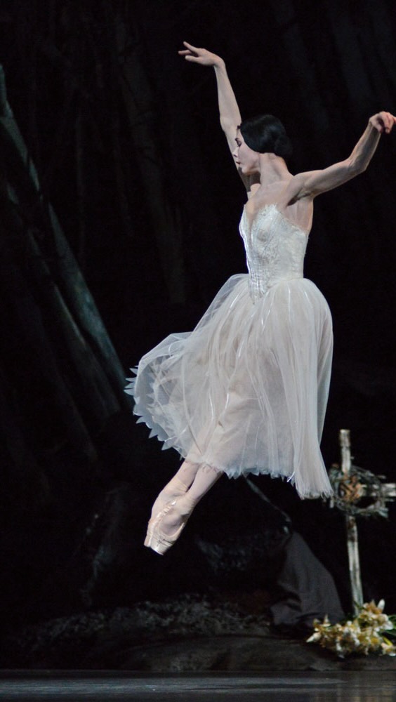 Natalia Osipova in Giselle
Subscribe to @operavoci for more opera and ballet videos 🫶🏻
#nataliaosipova
#giselle