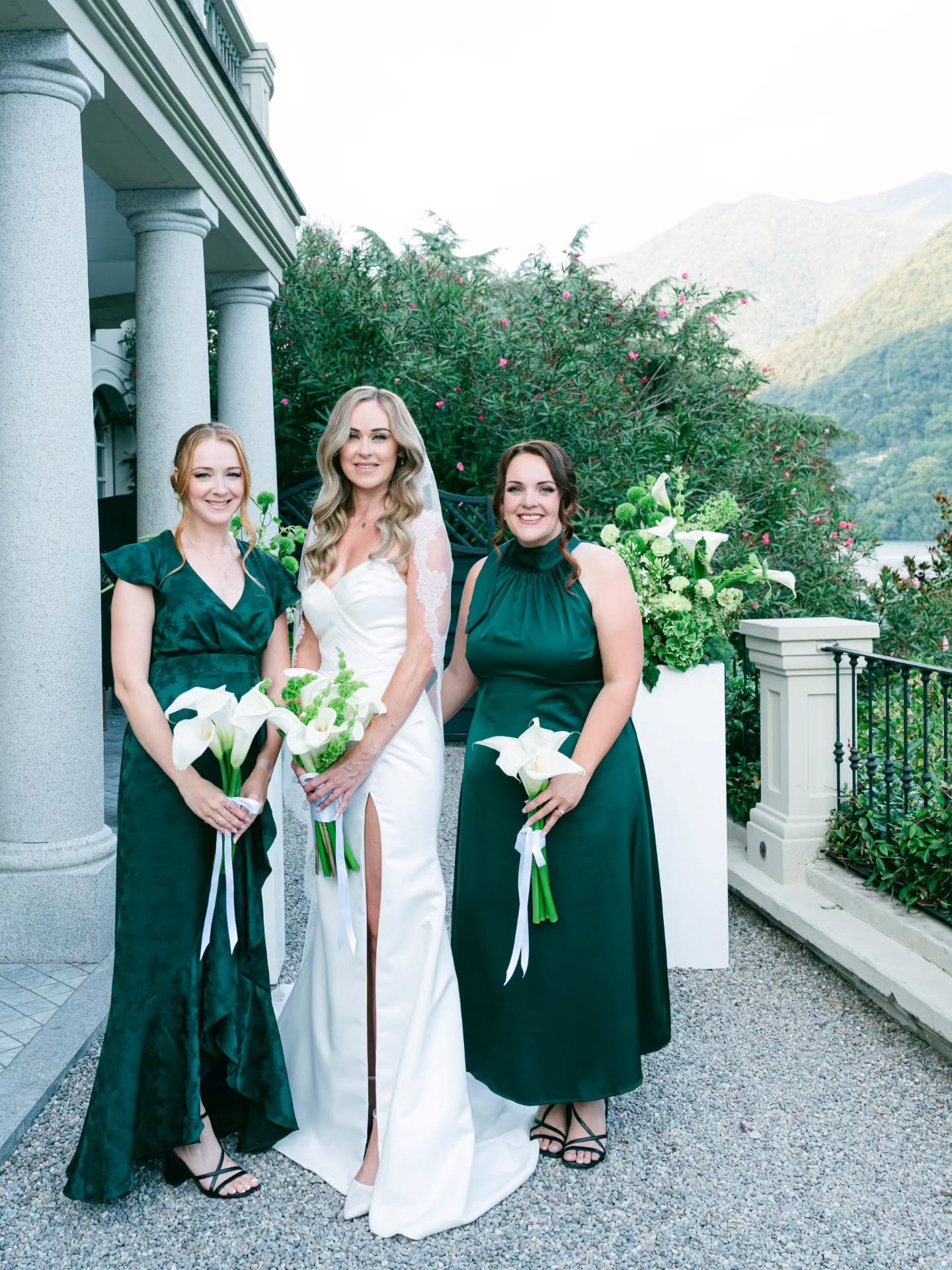 BRIDE "KATIE" & Guests Service 🤍
WITHOUT TRIAL ✨️
At @relaisvillavittorialakecomo
Makeup & Hair by @weddingbyjoy
Photo @fabrizioandromina
-------------------------------------
#Lakecomomakeupartist #lakecomohairstylist #lakecomowedding #LakeComoElopement #lakecomobride