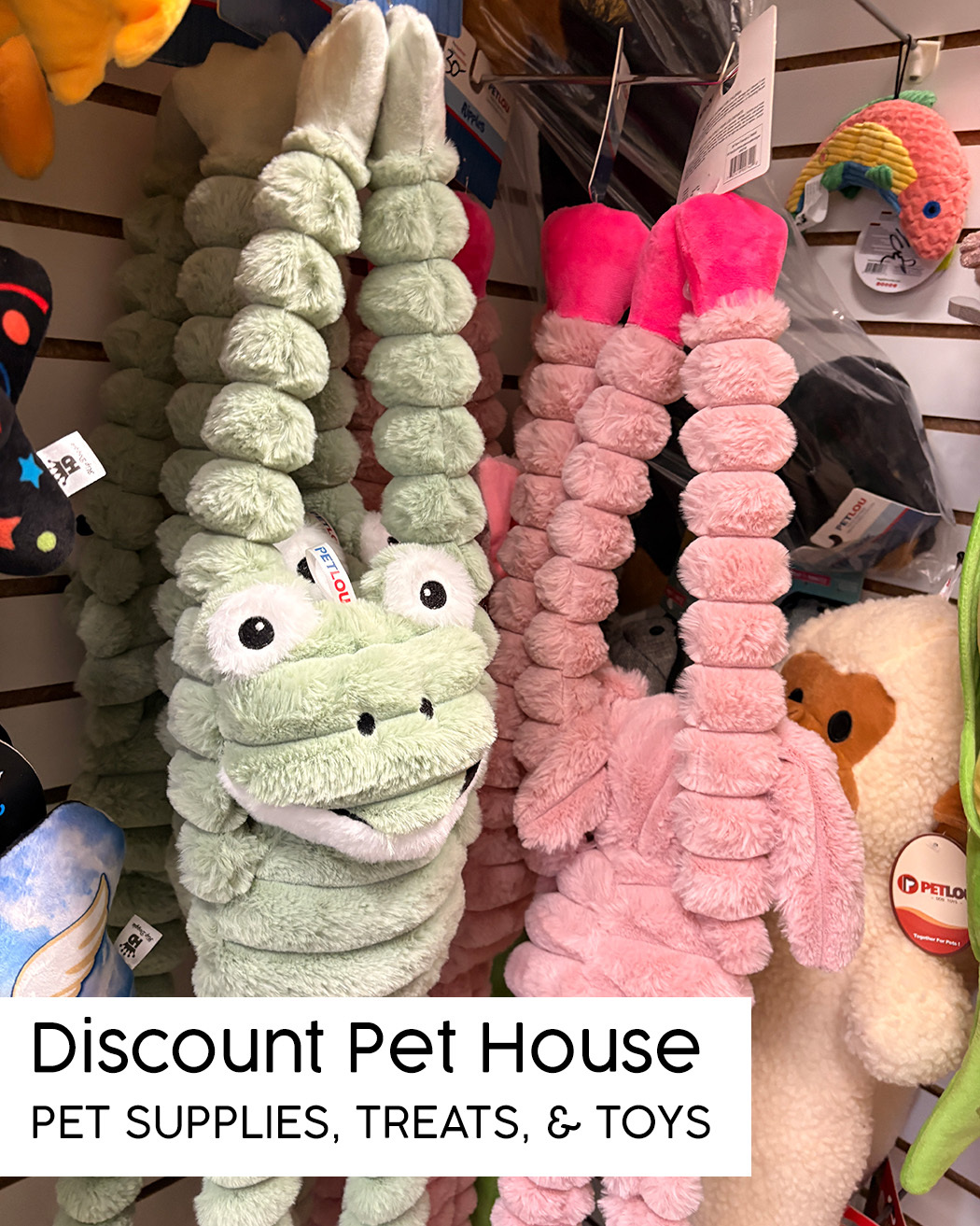 We’re continuing our re-introduction to our vendors, stepping just outside the main buildings to highlight the outbuildings: the Colony House and our shipping containers. These vendors are open every Thursday and Saturday.
From artisan candles and pet supplies to fresh cookies, sauces, smoker products, and local craft beer, these vendors add even more variety to the market experience.
Swipe through, tap the photos to explore their pages (tagged where available), and add these stops to your market routine.
Colony House vendors:
Discount Pet House • Leather Master • St. Jacobs Candle Co. • Conestogo Bird Feed
Shipping container vendors (March–December):
BBQ Shack • The Dough Joe • TWB Co-operative Brewing • Grace’s Cupcakes •TBD
Sausage and Schnitzel House (March–December):
Located outside Peddler’s Village; enjoy world famous Schnitzel sandwiches and Sausage on a bun.
📍 St. Jacobs Farmers’ Market
🕘 Open Thursdays & Saturdays, year-round
• Thursdays: 8am–3pm
• Saturdays: 7am–3:30pm