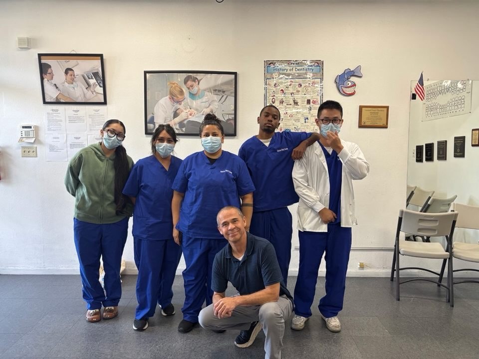 Our students are ready to save lives 💪💪⛑️🩹
Thank you to the American Red Cross for our amazing instructor.
If you or someone you know is interested in joining the dental field reach out today!
#americanredcross #cpr #cprtraining #savelives #dentist dentalassistant students