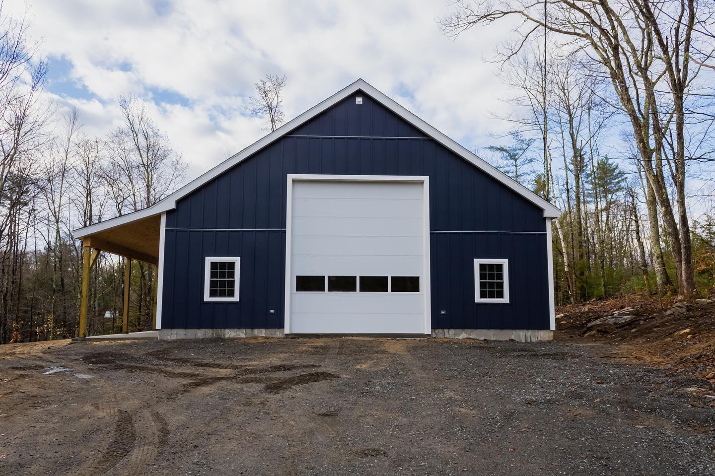Starting the week off strong, With this 40x48ft barn!
1. At first sight your met with a massive 16ft garage door! Encased in @azekexteriors White Trim
2 As the door opens and you get closer you see the wonderful Deep Ocean color @jameshardie 4x10ft exterior siding panels with batten strips both vertically and horizontally for great company
3. The overhang gives a sneak of what’s to come on the interior! As well as a closer look of the #jameshardie Siding and Batten Strips
4. A very warm feeling going through the front door. As your met with walls and walls of milled 1x8 Pine!
5. To shed some light on the situation! There is plenty of lights to show of the sheer scale of the interior pine!
6. And to close it off a wonderful look at the matching pine doors and pine trim to match the rest!!
#barn #barnfind #construction #finishcarpentry #maine #garage #newengland #construction #capeneddick