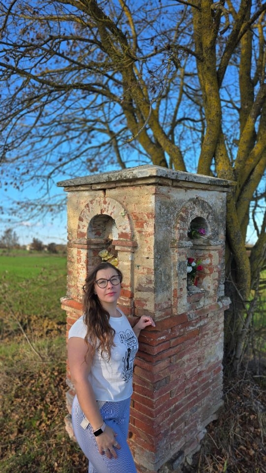 As we move through Easter we are reminded of a central spiritual truth: life continues beyond physical death. This is the foundation of my work as a medium.
I offer 1:1 mediumship readings designed to create a safe, grounded and evidence-based connection with loved ones in spirit.
The purpose is not fear or mystery. It is clarity, reassurance, healing and direct communication through the information that comes forward.
In a session, I focus on:
• evidence of who is coming through
• personality traits and recognisable details
• messages that support healing and closure
• validation that consciousness and love continue beyond the physical world
Easter brings this message into even sharper focus. The resurrection reminds us that what looks like an ending is not always the end.
For many people mediumship becomes a direct and personal way to experience that truth through connection, evidence and the continuation of love.
This page is here to help you understand mediumship clearly and to offer a grounded space for those seeking reassurance around life after death.
🤍 Sessions available via the link in bio.
#MediumshipReading #LifeAfterDeath #SpiritConnection #EasterReflection #HealingThroughSpirit