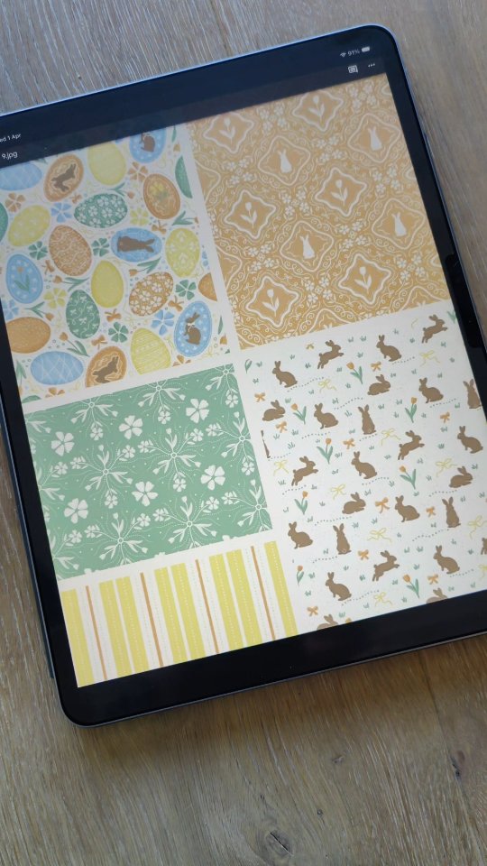 Here is "Bunny Bloom". An Easter-themed pattern mini collection in a modern farmhouse style featuring cute Easter eggs, bunnies and lots of spring flowers.
Available for licensing through my agent @advocateart01
#happyeaster #artlicensing #surfacepatterndesign