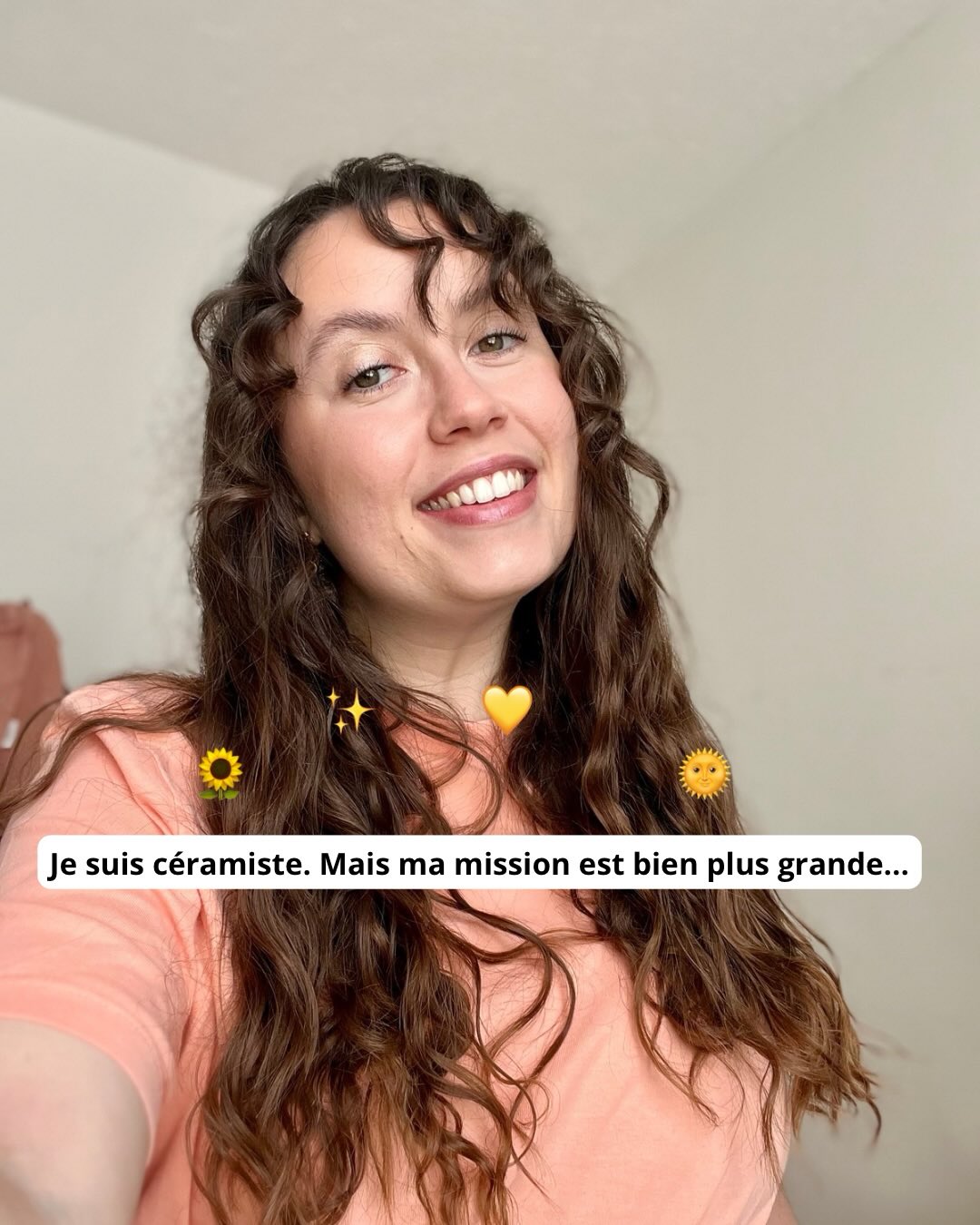 Quel privilège de créer pour vos plus grands moments de vie 🌞 J’ai toujours été en quête de sens et d’humain dans mes métiers, tout a commencé en tant que soignante, et voilà que aujourd’hui je célèbre VOS vies 🌻
Artisanat - écologie - fait main - mariage - maman2026 - annonce - bébé - céramique - instant présent - famille