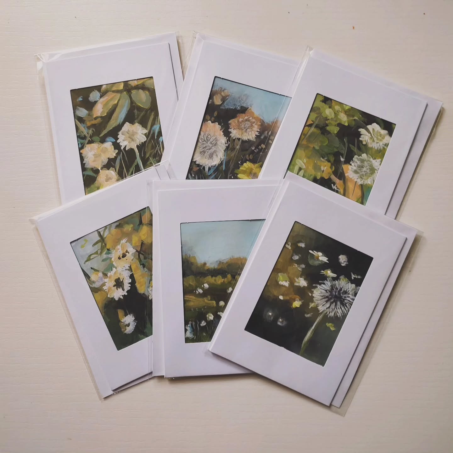 These tiny dandelion paintings from my sketchbook got a second chance as unique cards, or keep them as tiny art you can frame. Which is your favourite?
Now available at l-Artigjana in Rabat. You can even order your own custom set of cards for any occasion!
#artcards #customcards #justacard #beautifulcards #dandelionart